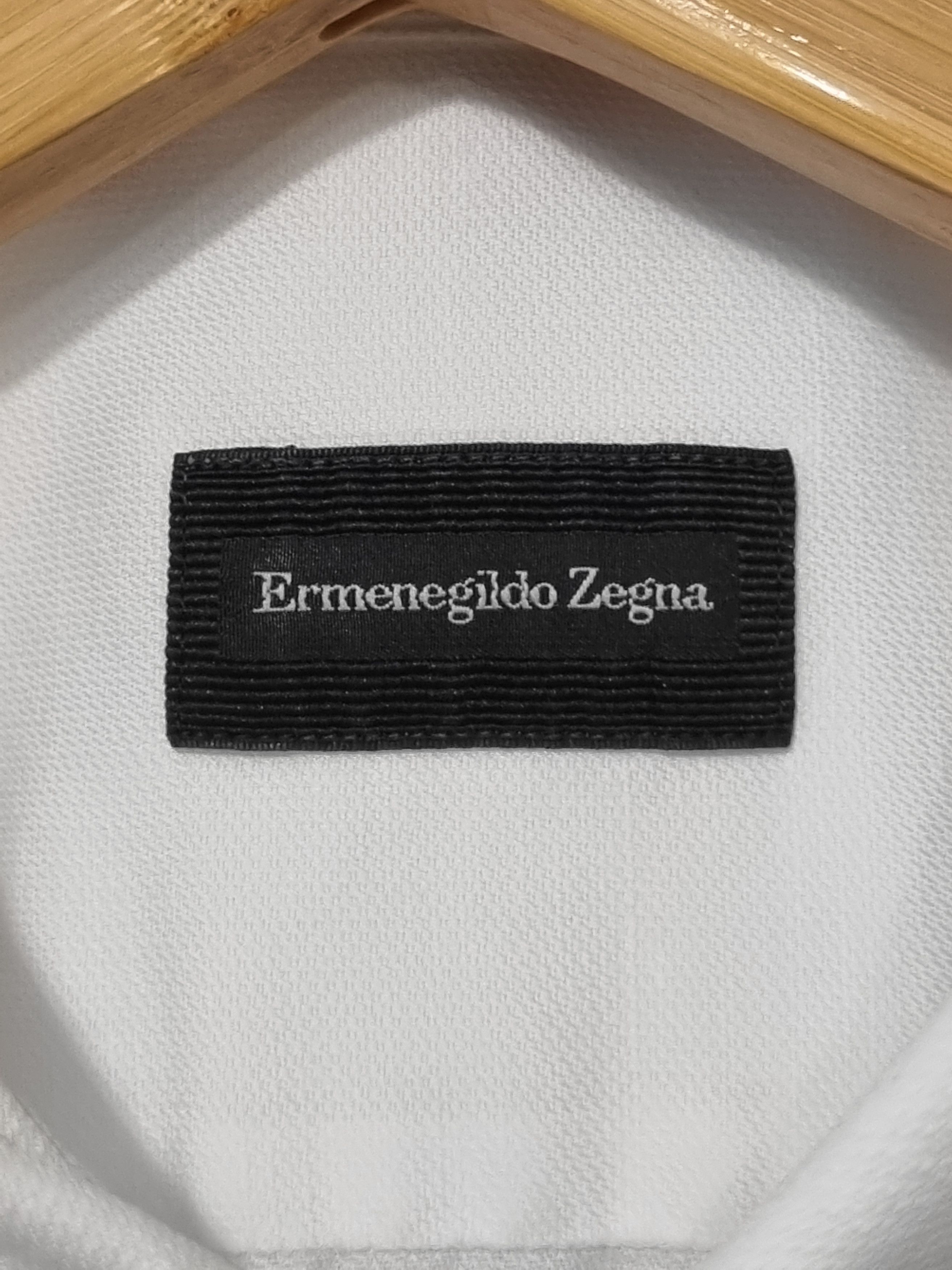 Ermenegildo Zegna Ermenegildo Zegna White Button Up Shirt Tailored Fit Size US M / EU 48-50 / 2 - 4 Thumbnail