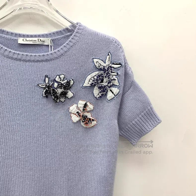 Dior Dior Sky blue floral beaded cashmere round-neck short-slee Size XXS / US 00 / IT 34 - 3 Thumbnail