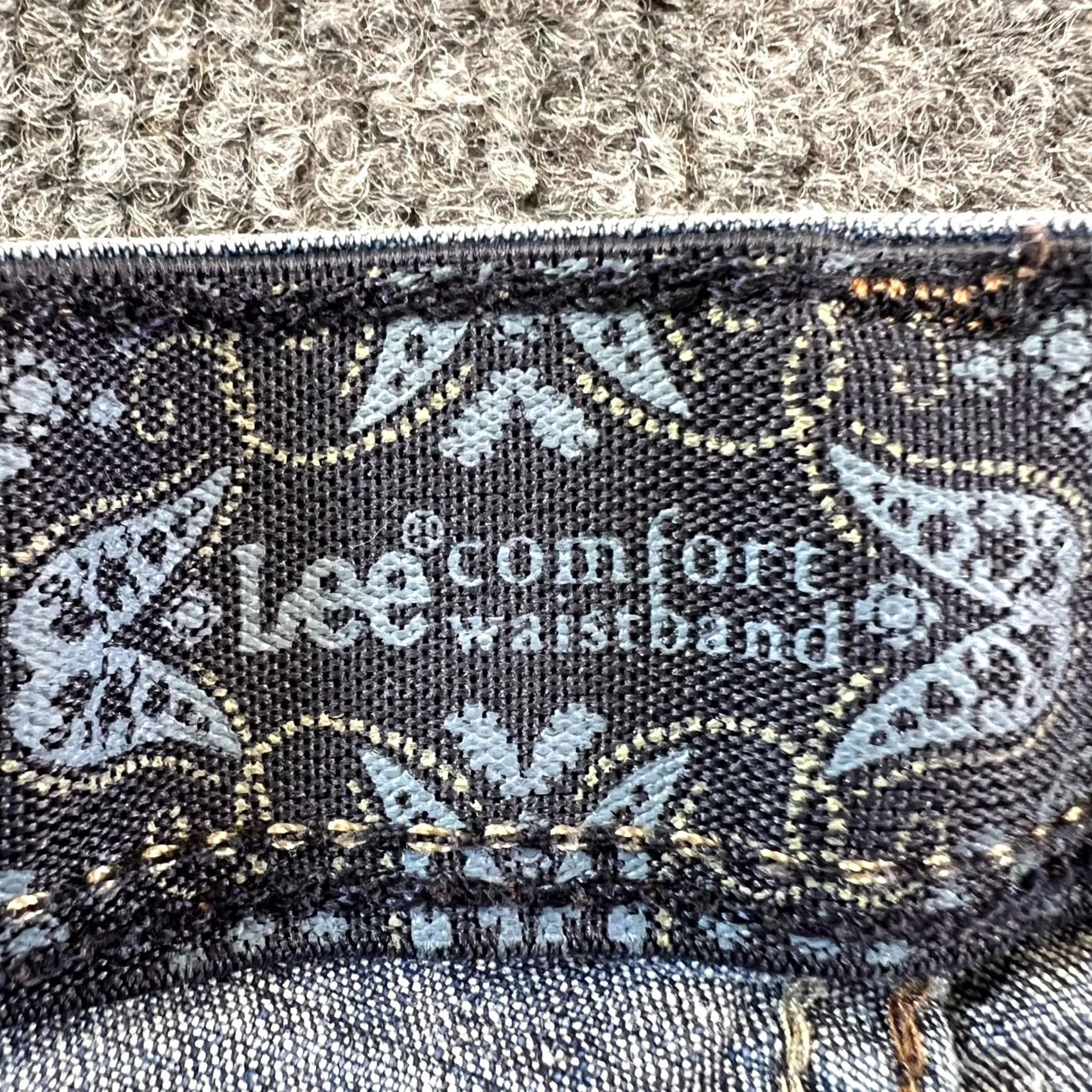 Lee Lee Jeans Women's 16 Petite Blue Denim Stretch Straight Leg Comfort Waistband Size 38" / US 16 / IT 52 - 6 Thumbnail