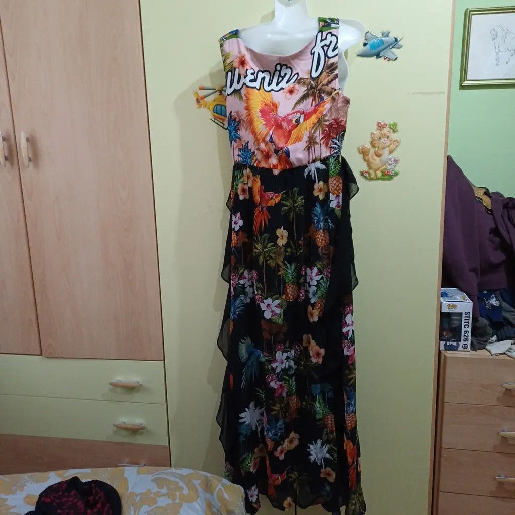 Pinko Wonderful elegant long Pinko dress, size M Size M / US 6-8 / IT 42-44 - 6 Thumbnail