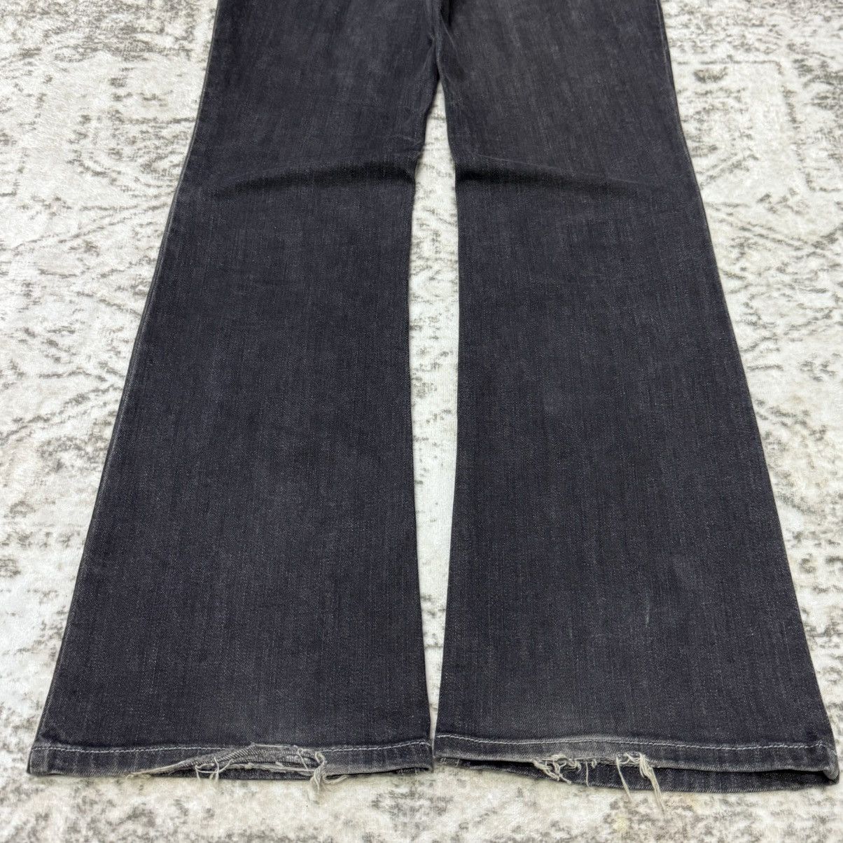 Marc Jacobs Marc Jacobs Paneled Bush Pocket Flare Jeans Size 30" / US 8 / IT 44 - 8 Thumbnail