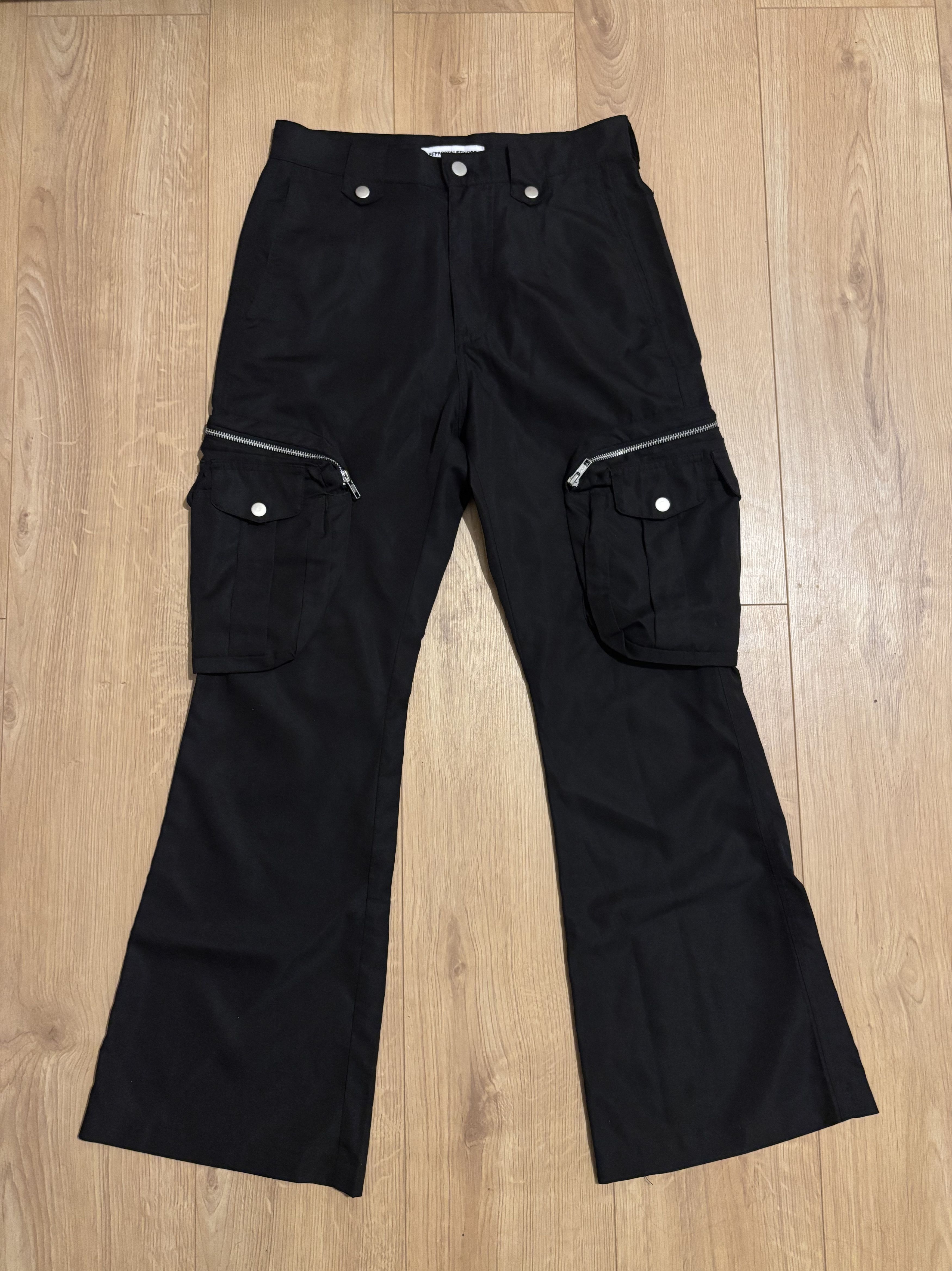 FFFPOSTALSERVICE FFFPOSTALSERVICE Black Knee Dart B-1 Cargo Pants