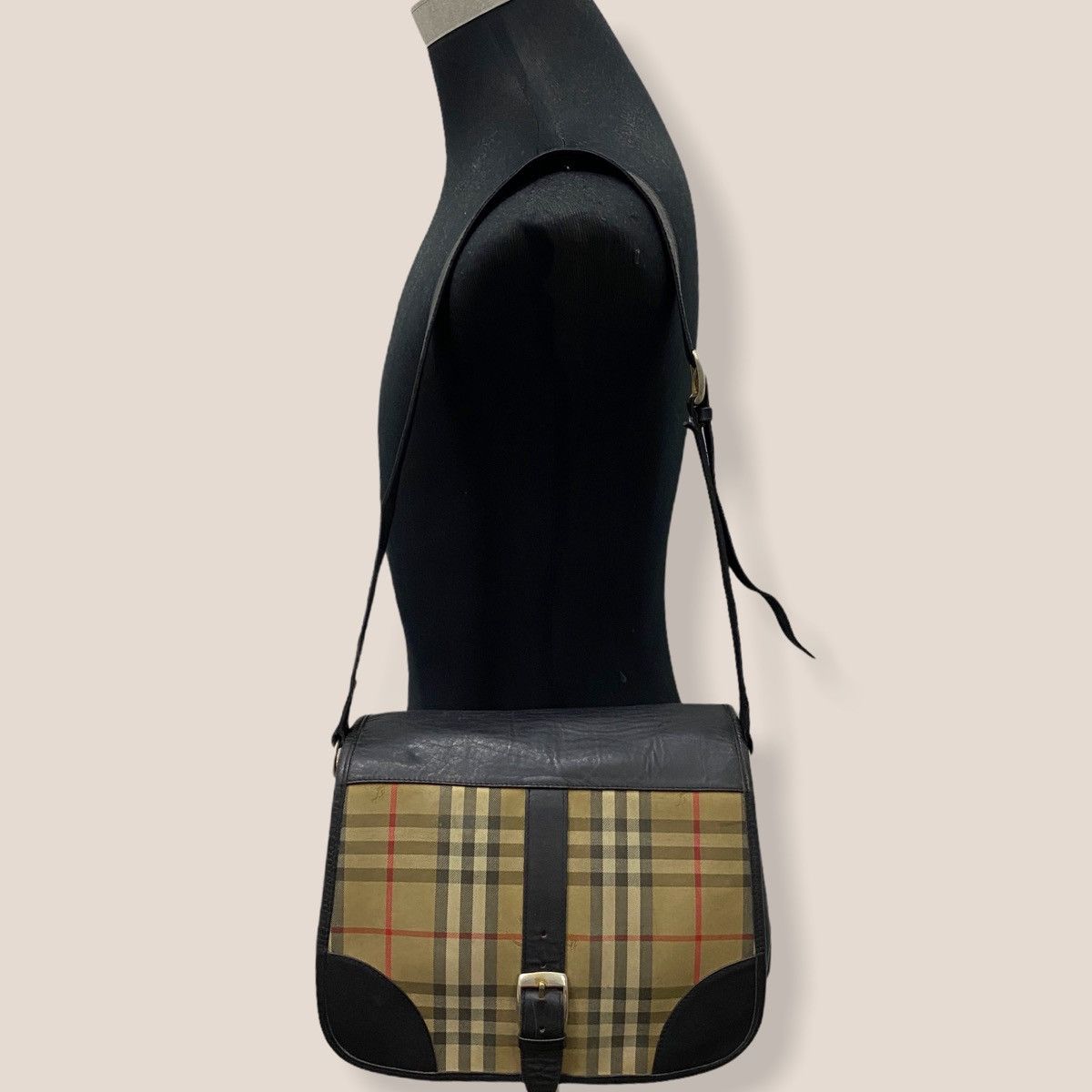 Burberry ‼️LASTDROP‼️ AUTHENTIC BURBERRY NOVA CHECK SHOULDER BAG Size ONE SIZE - 16 Thumbnail