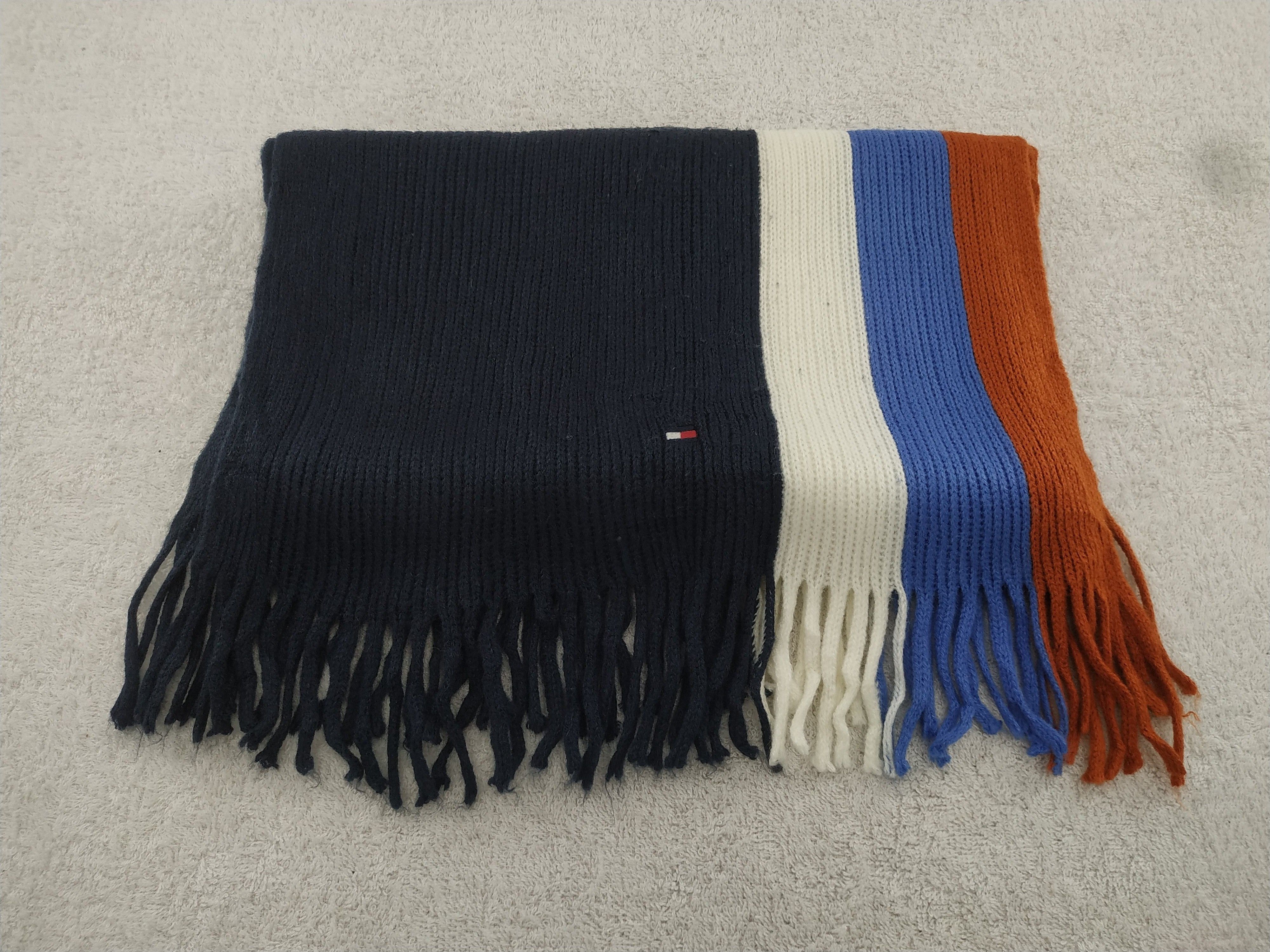 Tommy Hilfiger Tommy Hilfiger Scarf / Muffler / Neckwear - WW407 Size ONE SIZE - 2 Thumbnail