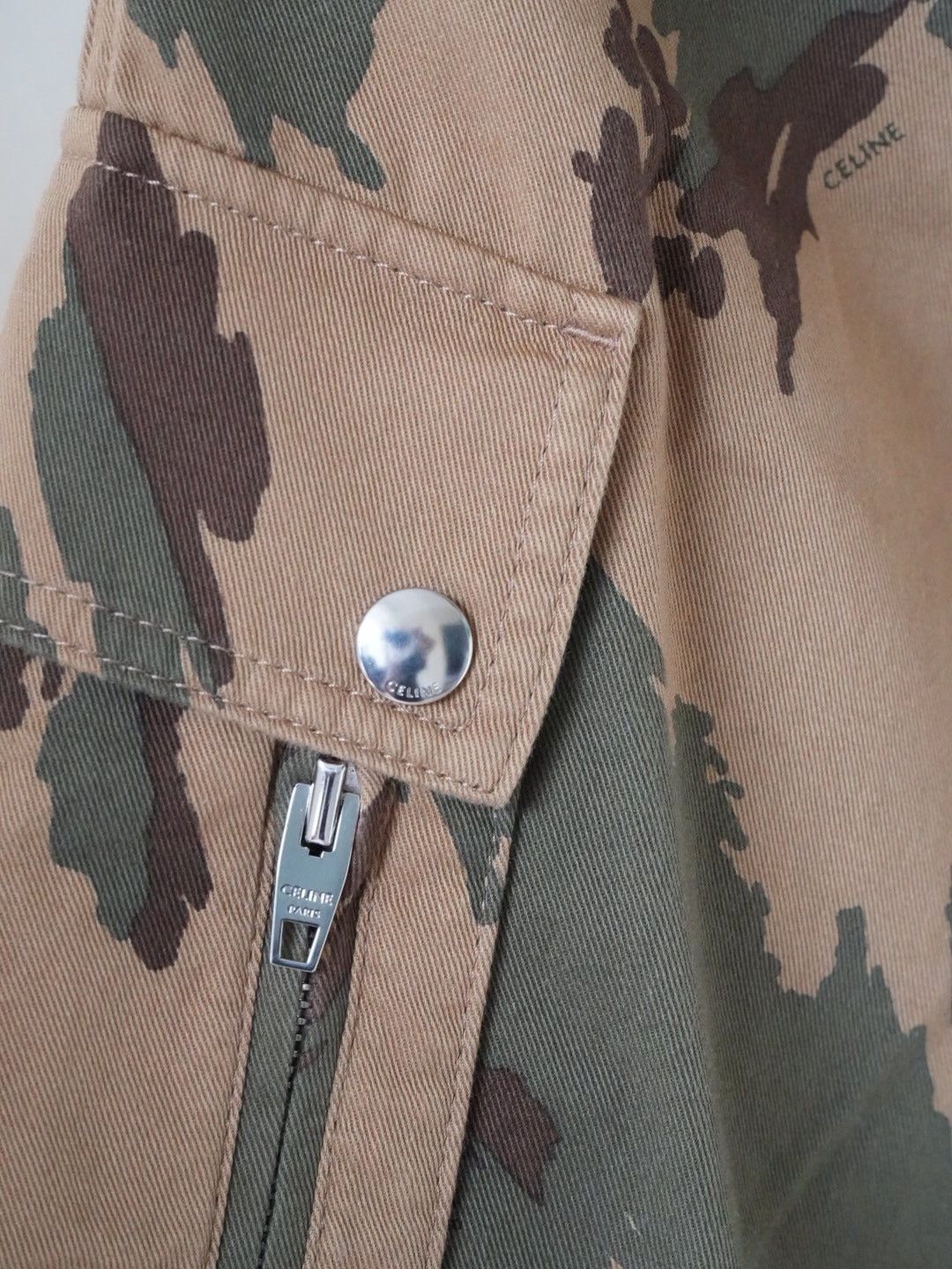 Celine Celine Bermuda Cargo Shorts Size US 32 / EU 48 - 6 Thumbnail