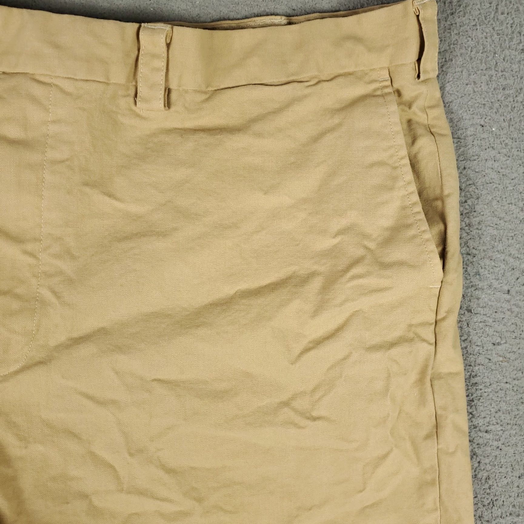 Brooks Brothers VINTAGE Brooks Brothers Chino Shorts Mens Size 50 Regular Flat Front Beige Casual Classic Size US 34 / EU 50 - 3 Thumbnail