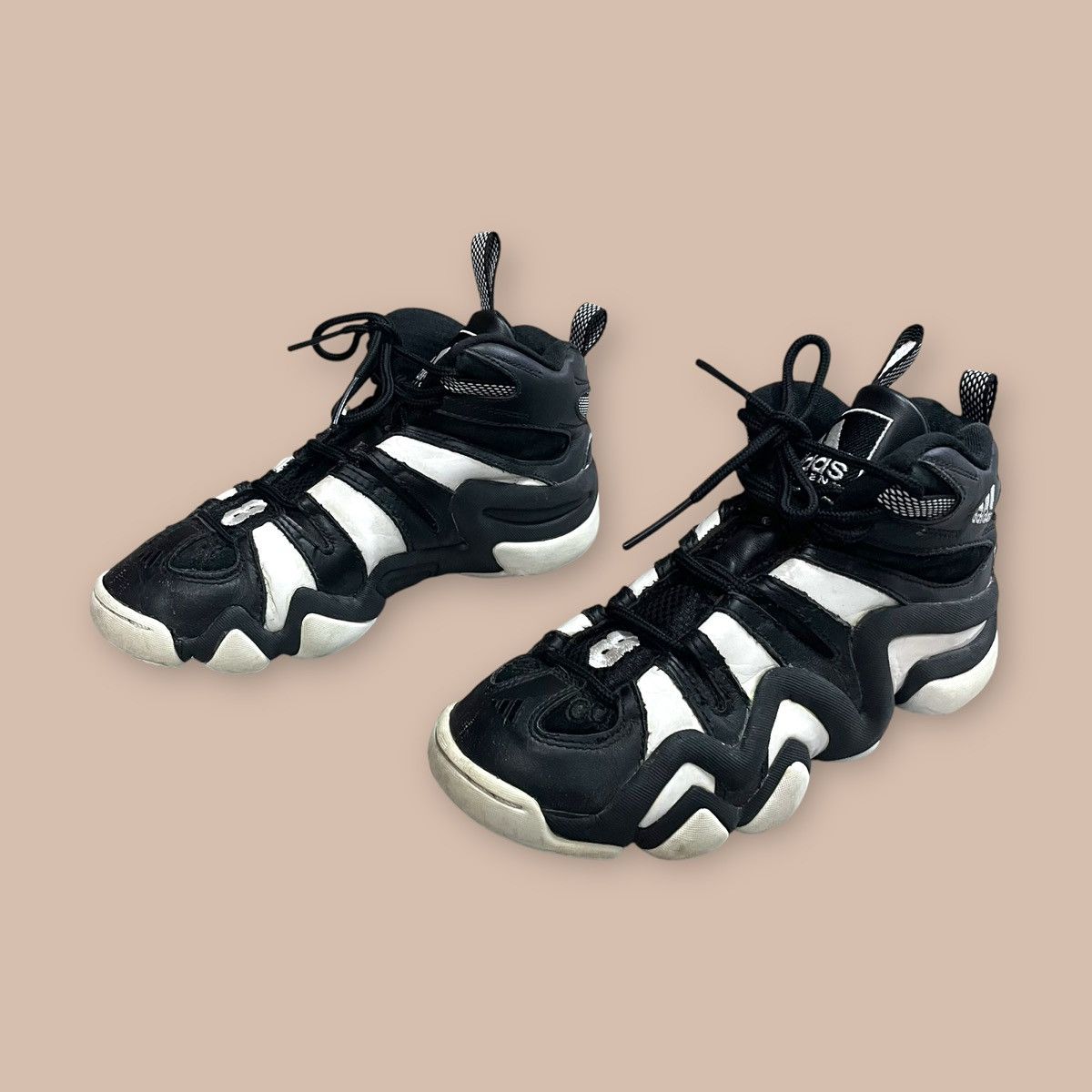 Adidas 2015 ADIDAS CRAZY 8 Size US 5 / EU 37 - 1 Thumbnail
