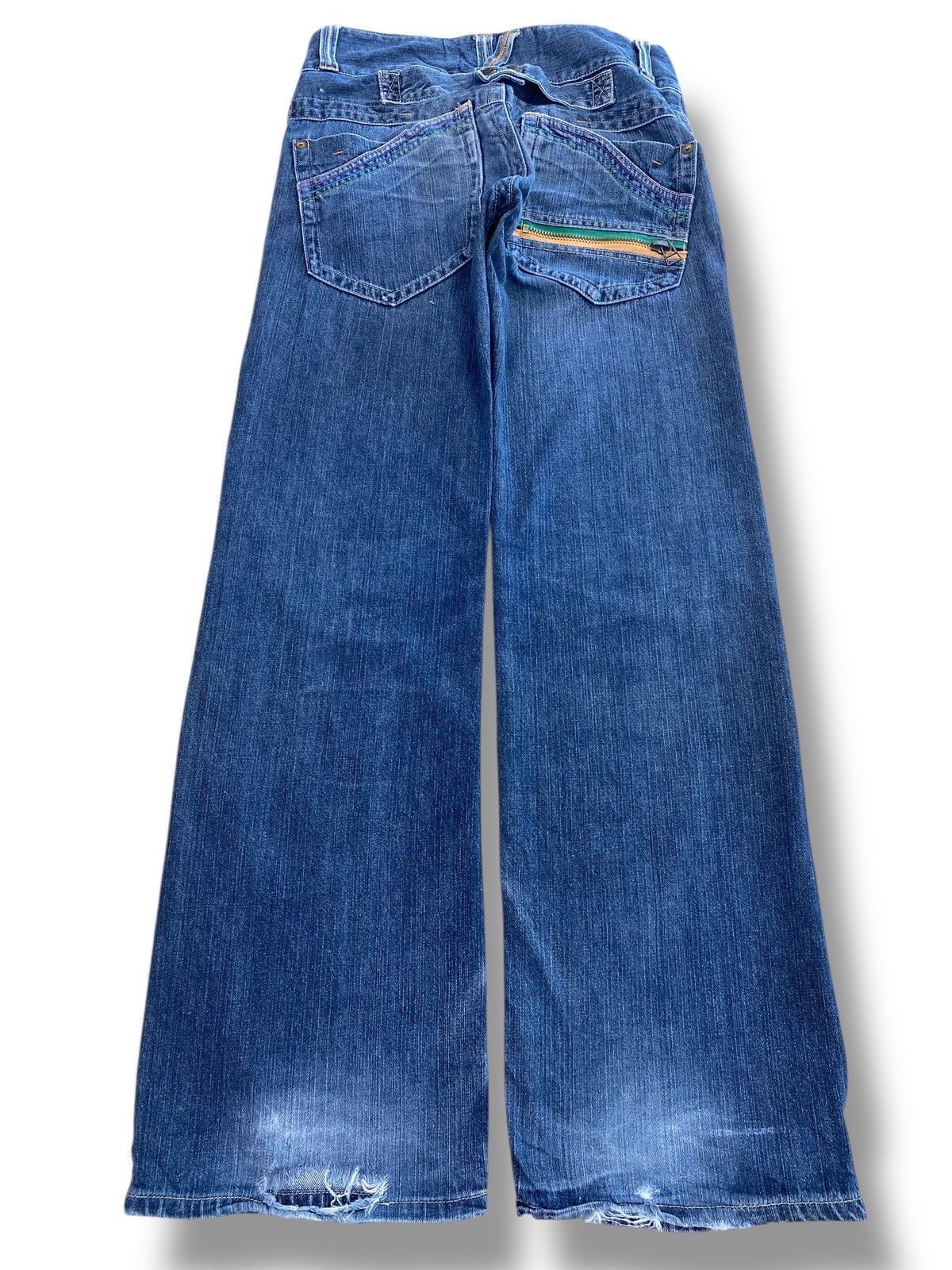 Japanese Brand Japanese Brand Blue Wash Style Boot Cut Leg Jean Size US 30 / EU 46 - 3 Thumbnail