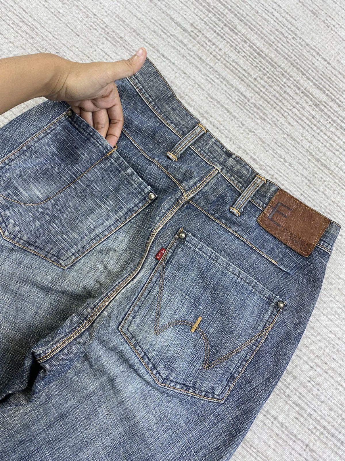 Edwin × Le Grande Bleu (L.G.B.) × Vintage Vintage Edwin E- Function Curve Distressed Denim Pants Size US 28 / EU 44 - 12 Thumbnail