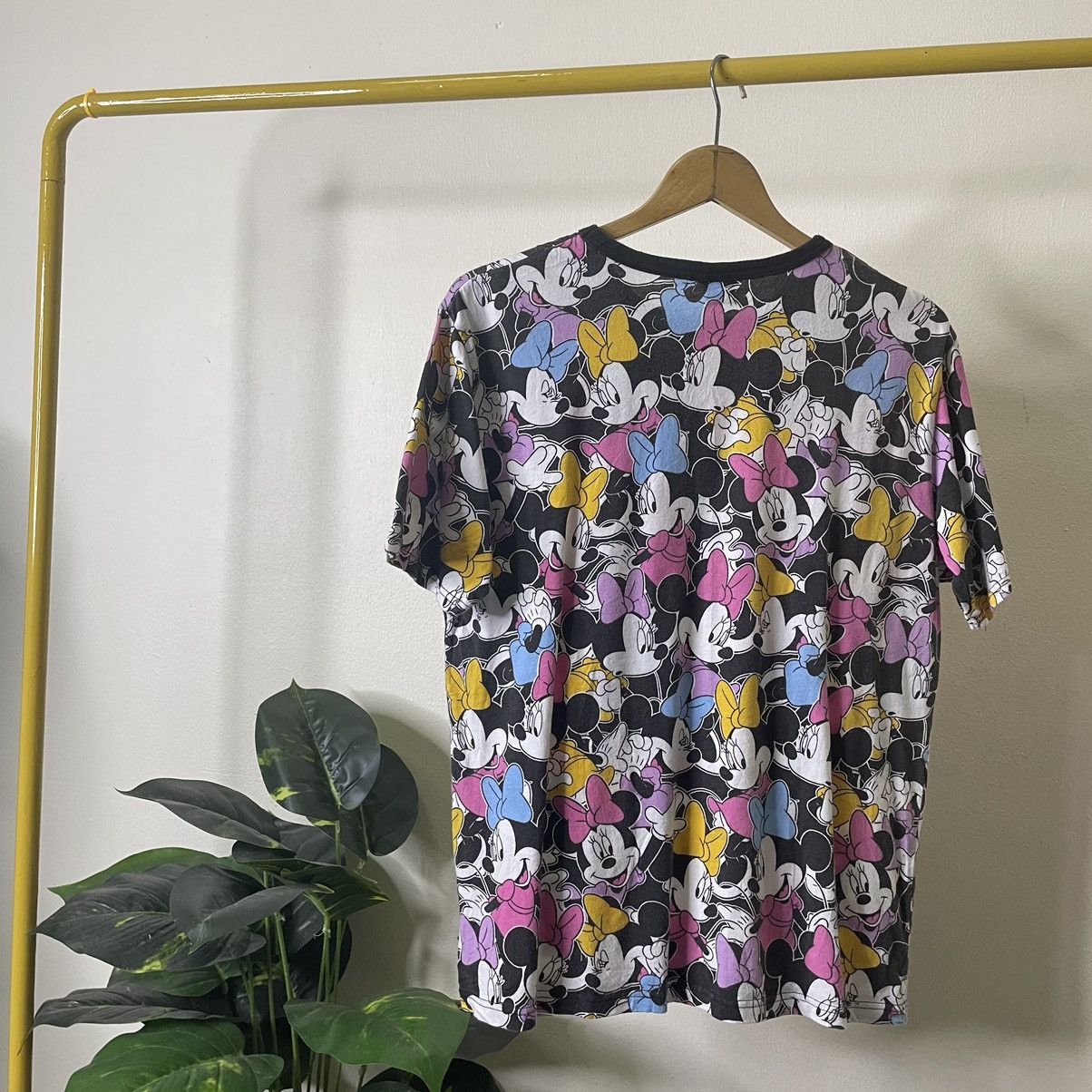 Disney × Japanese Brand × Mickey Mouse Babydoll Japanese Streetwear Brand x Minnie Mouse AOP Tee Size US L / EU 52-54 / 3 - 5 Thumbnail