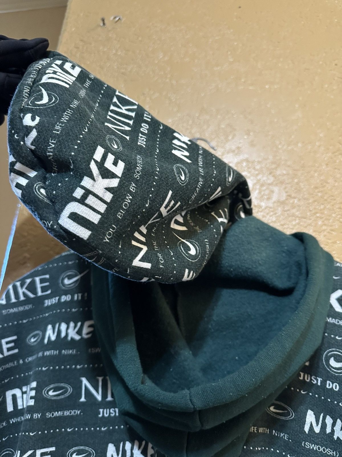 Nike GRAIL Vintage 90s Nike AOP Hoodie XL Green Size US XL / EU 56 / 4 - 7 Thumbnail