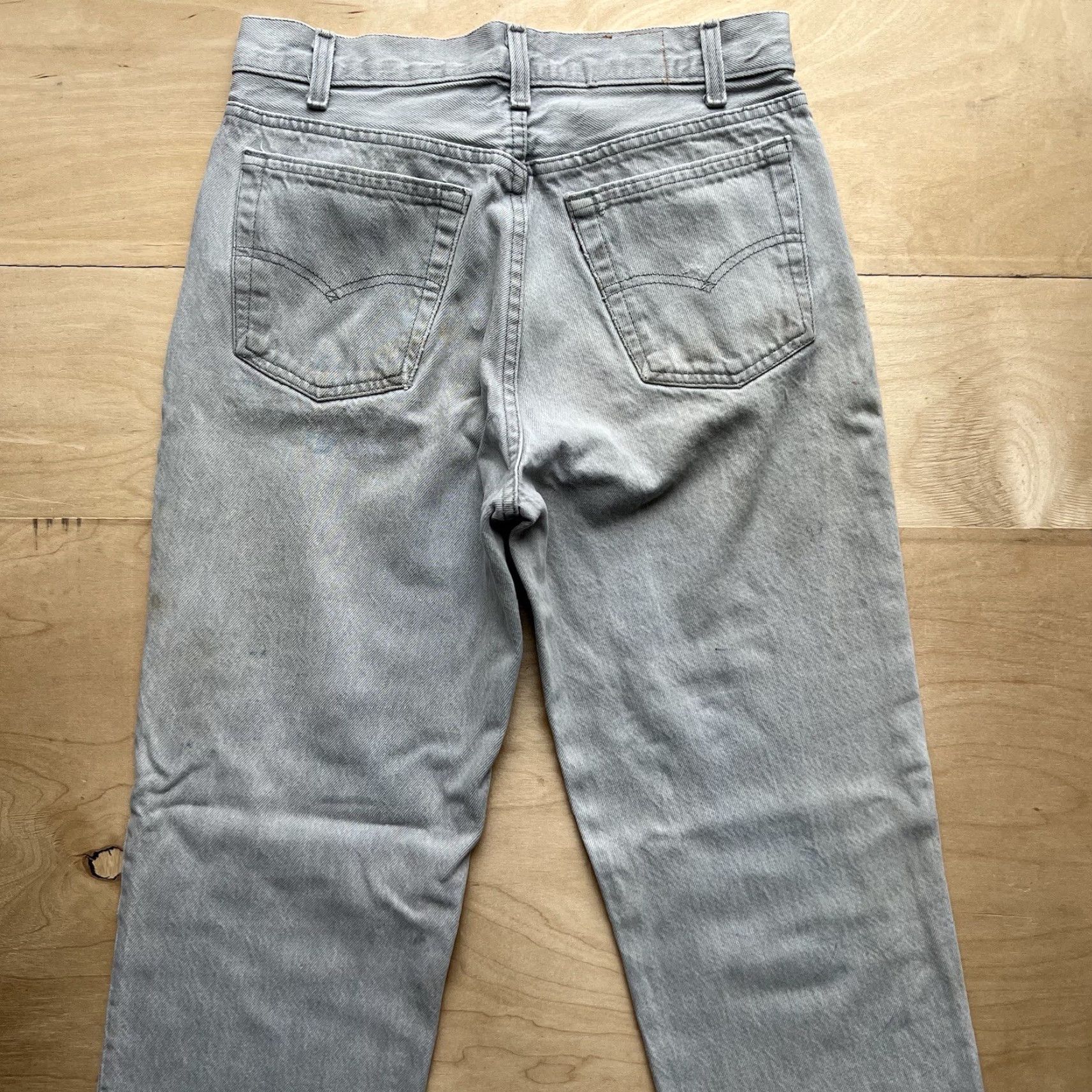 Levi's VINTAGE Levi's Levi's 701 Jeans 28 Gray 80s Denim Made in USA Western Summer Student Fit Mens Jeans Size US 28 / EU 44 - 7 Thumbnail