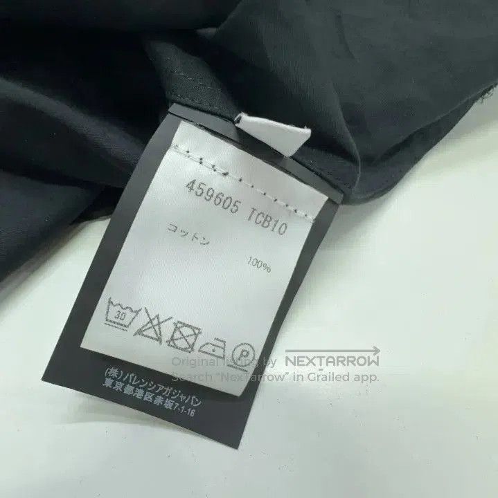 Balenciaga Balenciaga Classic Short Sleeve Shirt in Black. Size US S / EU 44-46 / 1 - 2 Thumbnail