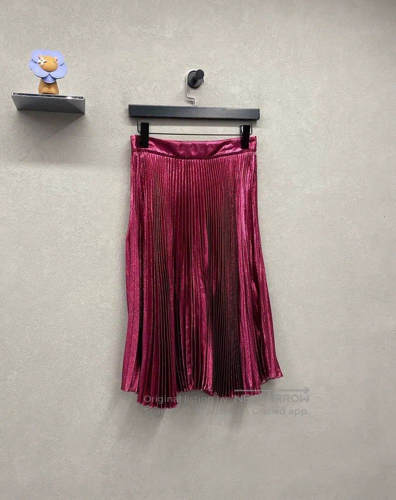 Gucci Gucci Red pleated skirt Size 27" / US 4 / IT 40 - 3 Thumbnail