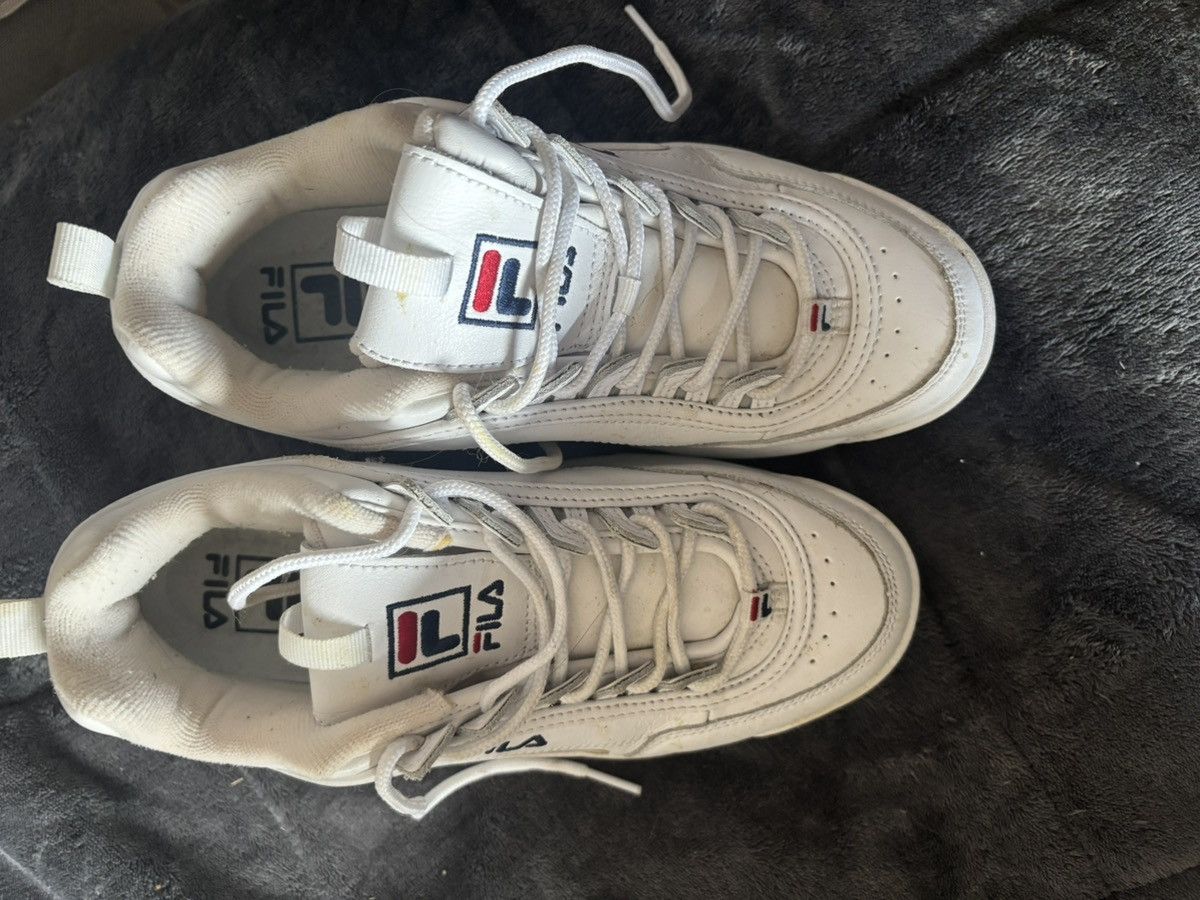Fila Fila Disruptor Shoes Size US 9.5 / IT 39.5 - 2 Thumbnail