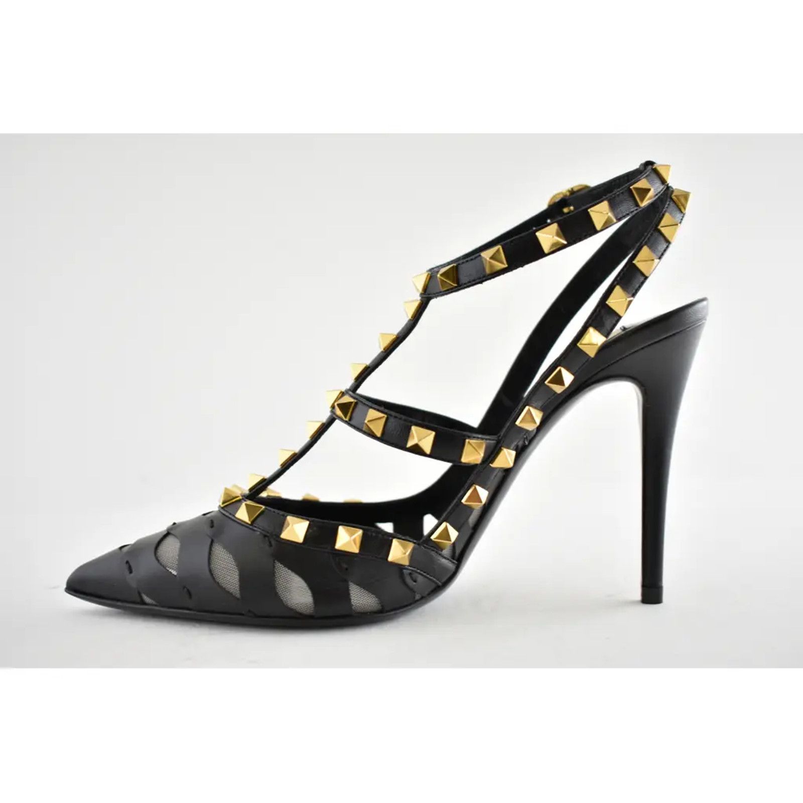 Valentino Rockstud Wave Embroidery Ankle Strap Classic Heel Pump 38.5 Size US 8.5 / IT 38.5 - 8 Thumbnail