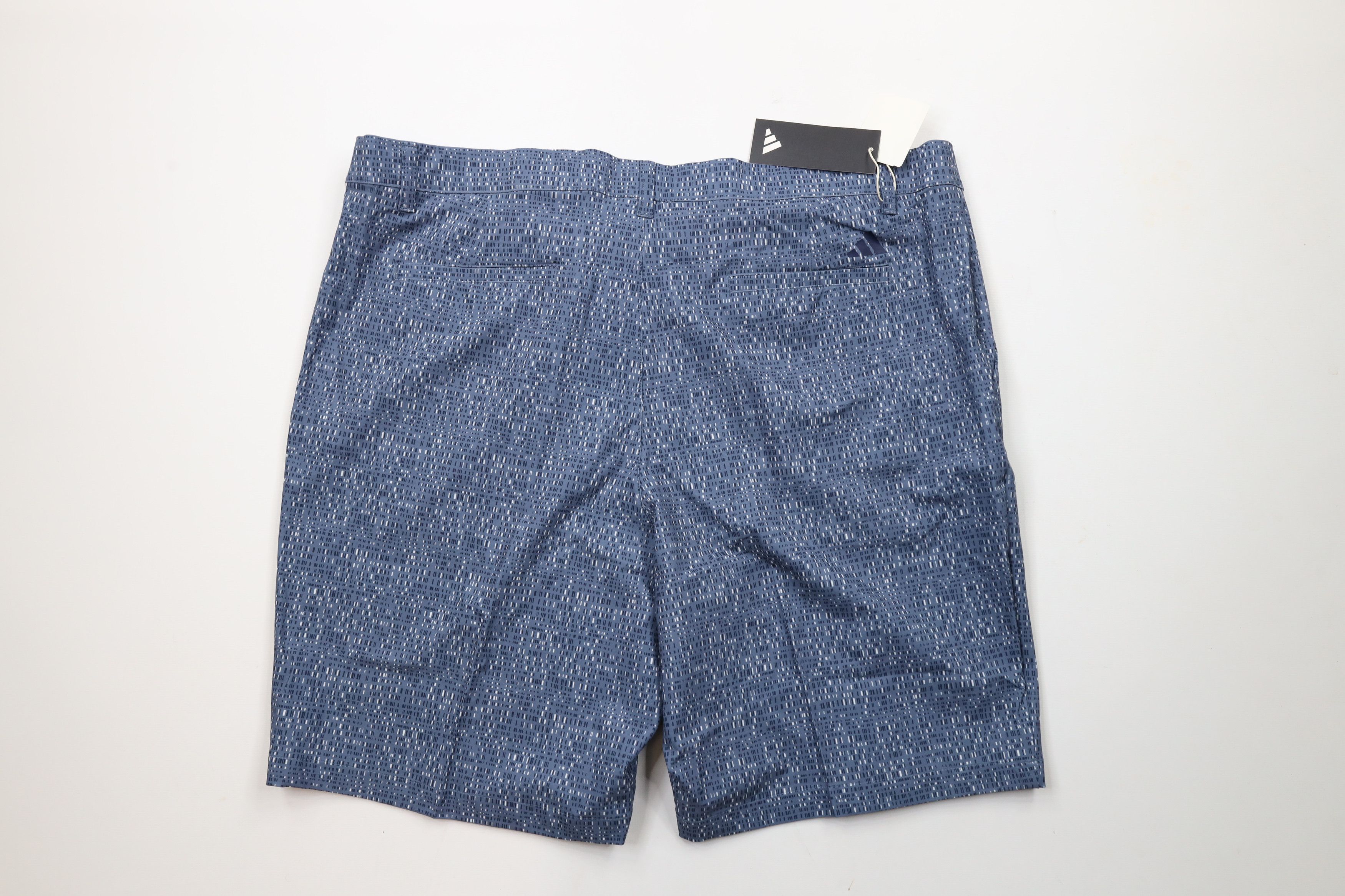 Adidas × Vintage New Adidas Stretch Geometric Golf Golfing Chino Shorts Size US 40 / EU 56 - 7 Thumbnail