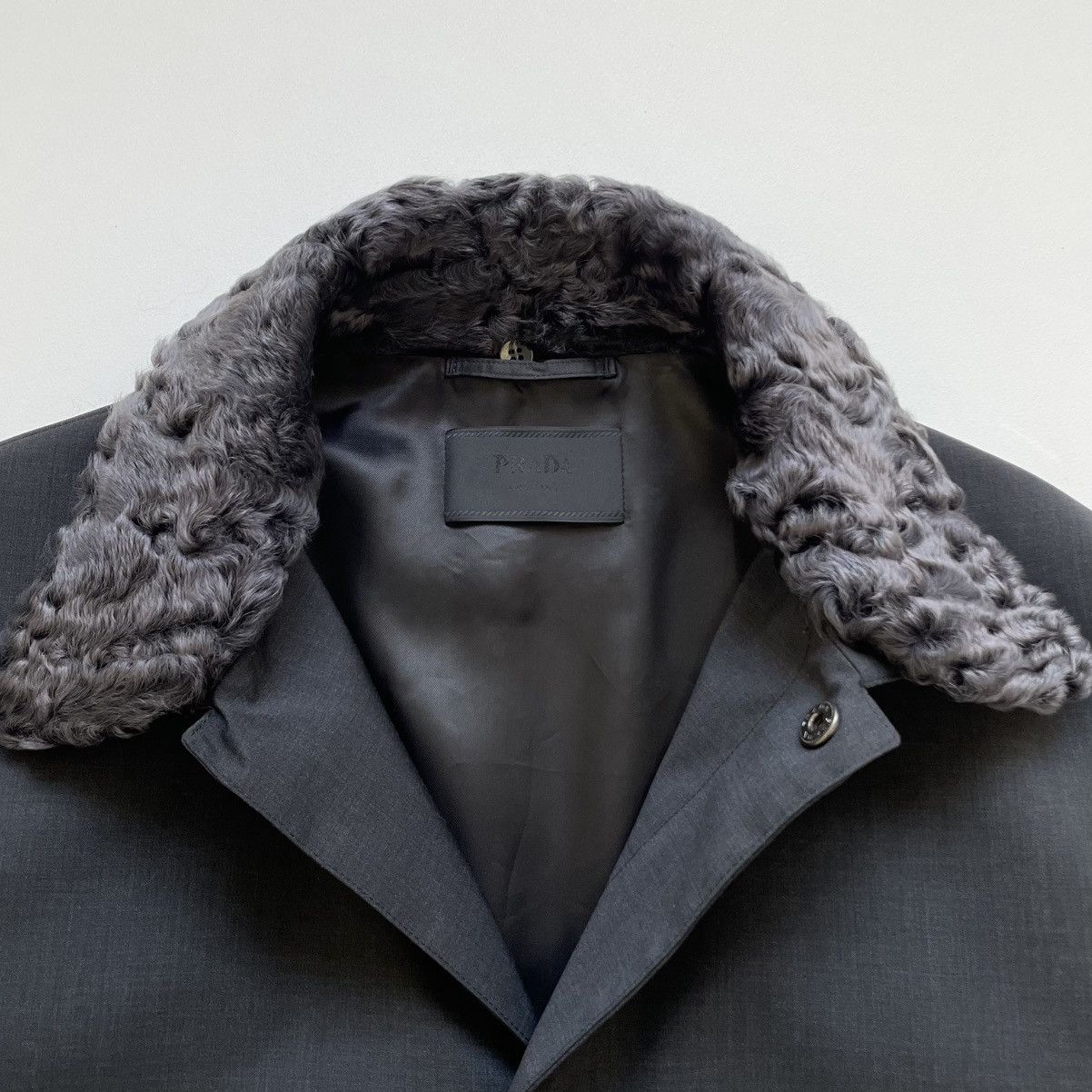 Prada A/W 13 Astrakhan Fur Collar Mac Jacket Size US L / EU 52-54 / 3 - 6 Thumbnail