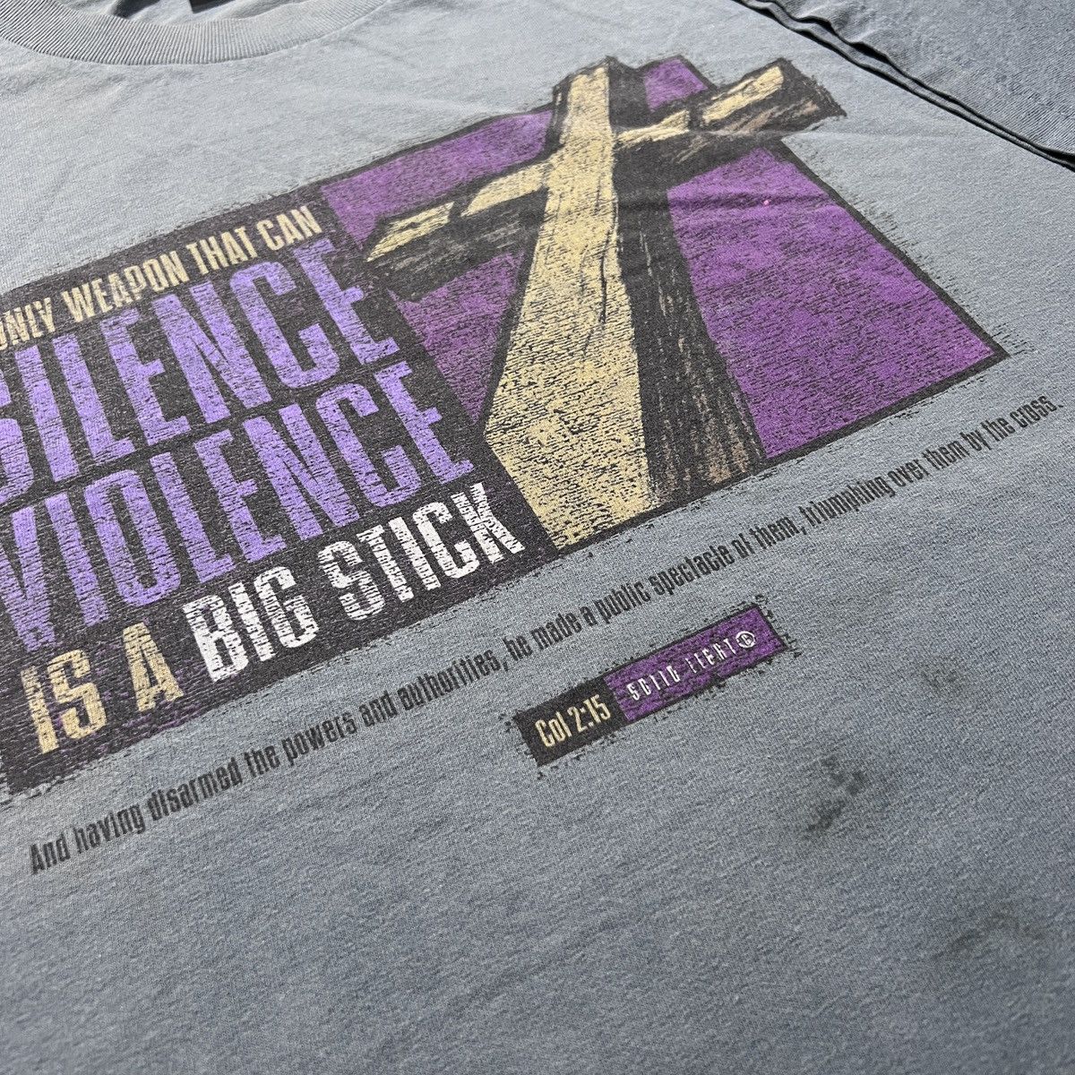 Vintage Vintage 90s SILENCE VIOLENCE God Jesus Bible Holy XL Faded Size US XL / EU 56 / 4 - 3 Thumbnail