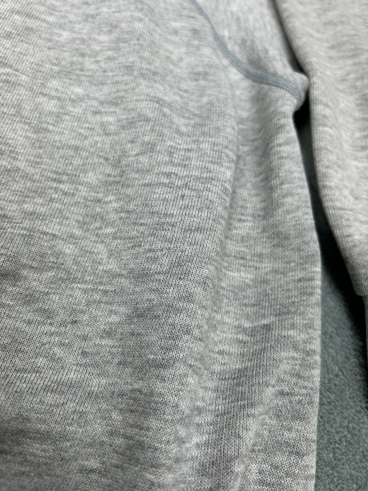 Vintage vintage 70’s Champion Size US L / EU 52-54 / 3 - 5 Thumbnail