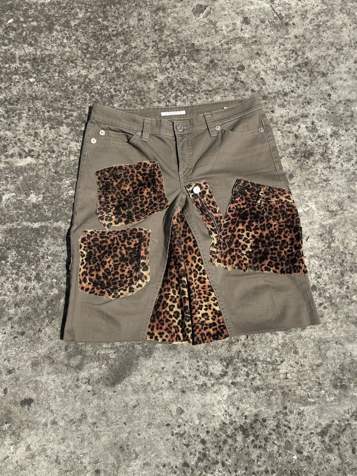 Other Vintage Leopard Jeans Shorts Rare Streetwear Casual L Custom Size US 34 / EU 50 - 2 Thumbnail