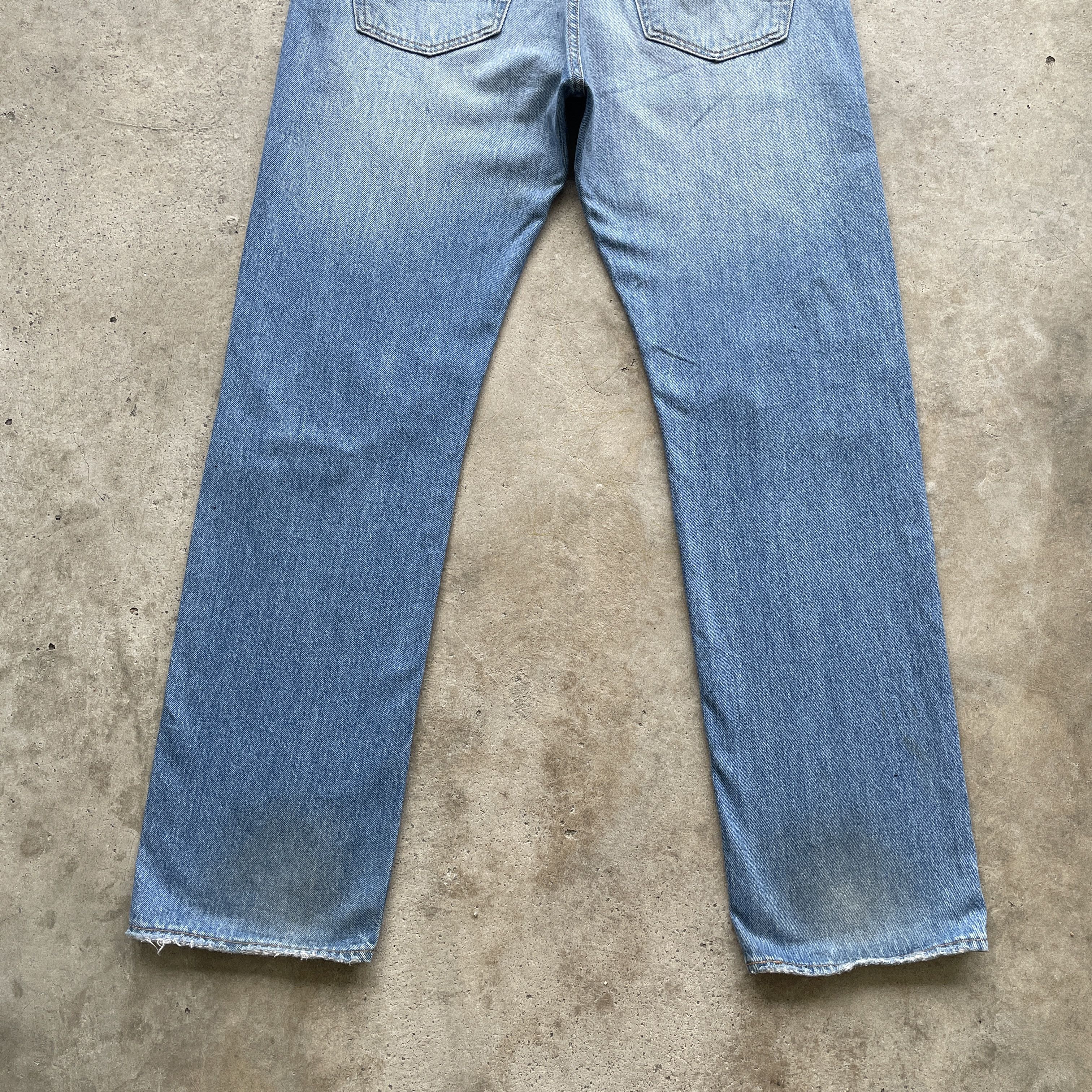 Levi's W34 LEVI’S BIG E DISTRESSED DENIM FADED RIPPED JEANS PANTS Size US 34 / EU 50 - 14 Thumbnail