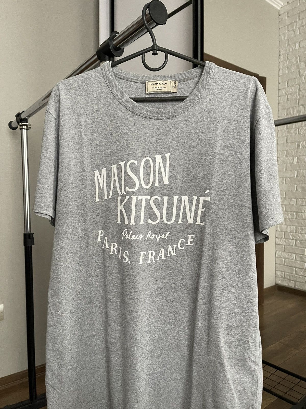 Maison Kitsune Maison Kitsune Paris France Big Logo T-Shirt Tee Size US L / EU 52-54 / 3 - 5 Thumbnail