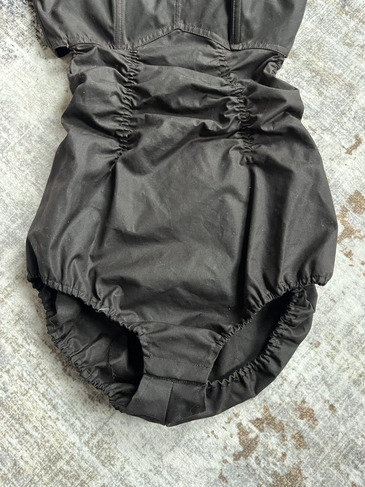 Maison Margiela Maison Margiela Waxed Cotton Bodysuit Size M / US 6-8 / IT 42-44 - 6 Thumbnail