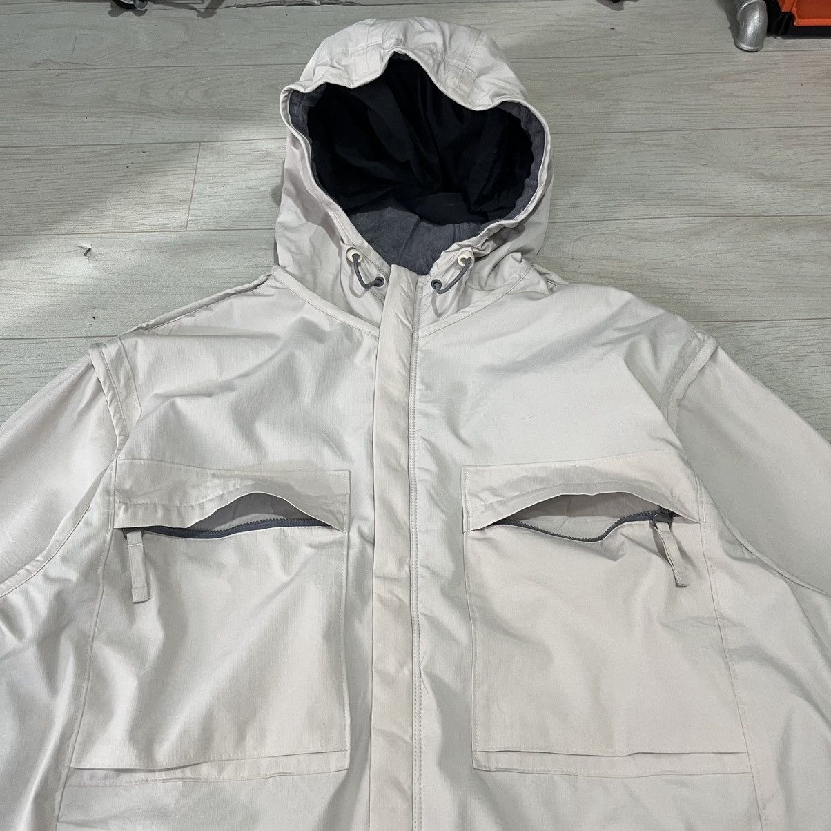 Nike 2000s Nike nylon/polyster inner fleece multipocket jacket Size US XL / EU 56 / 4 - 4 Thumbnail