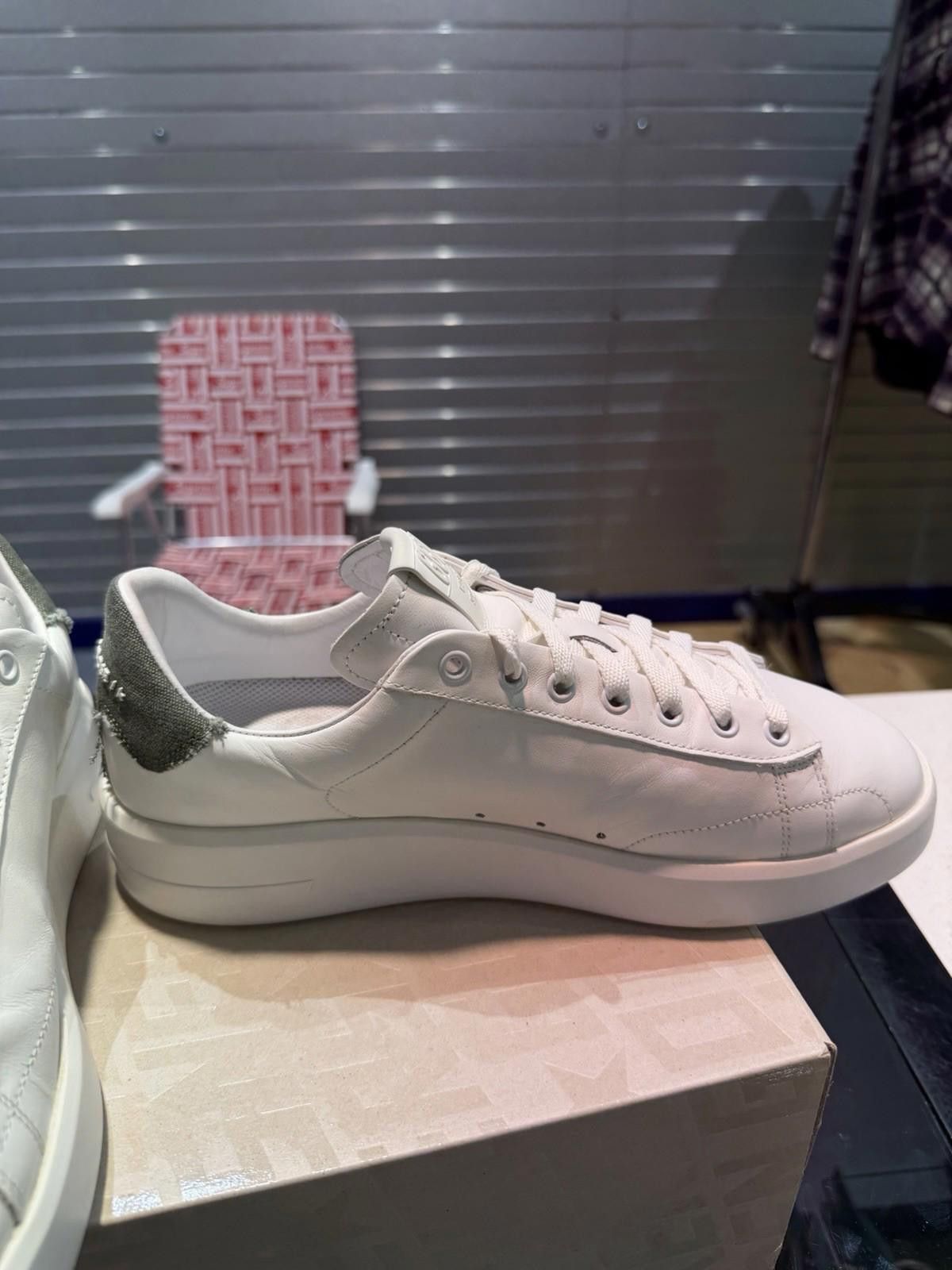 Golden Goose Golden Goose Sneakers Low Top White Green 42EU/9US Size US 9 / IT 39 - 5 Thumbnail