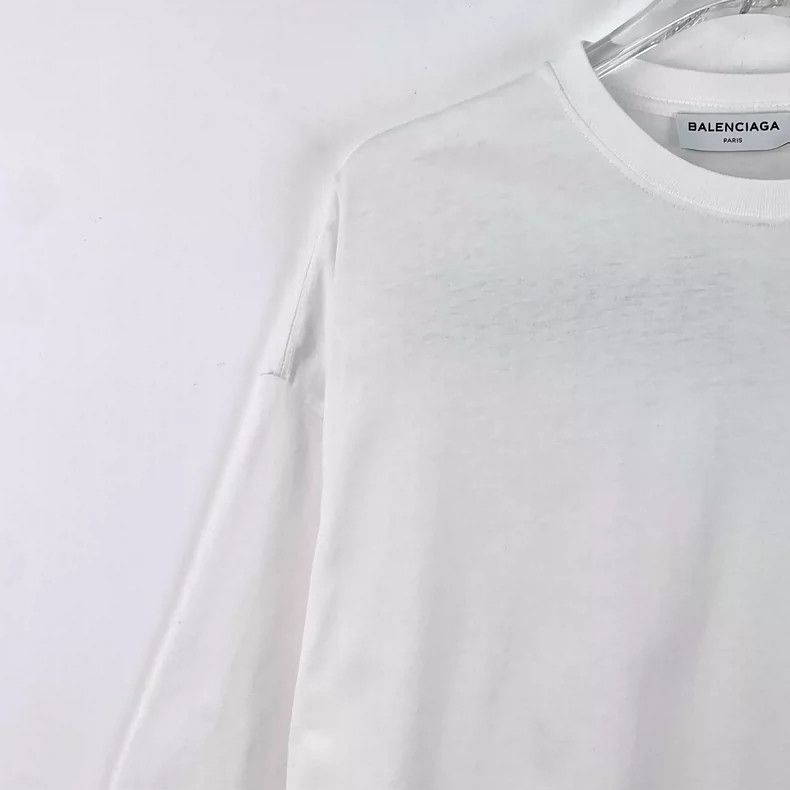 Balenciaga Balenciaga White monogrammed embroidered cotton crew neck Size US S / EU 44-46 / 1 - 3 Thumbnail
