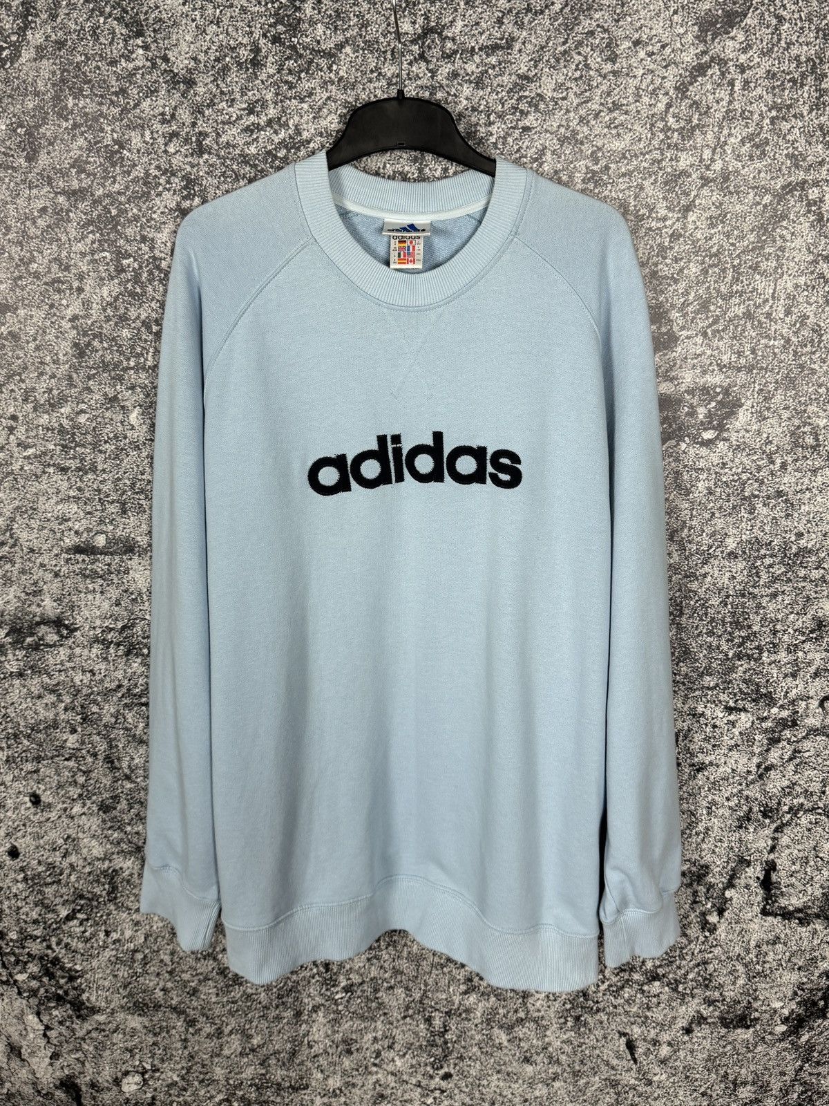 Adidas Adidas Crewneck Sweatshirt Vintage 90s Big Logo Retro Y2K XL Size US XL / EU 56 / 4 - 1 Thumbnail