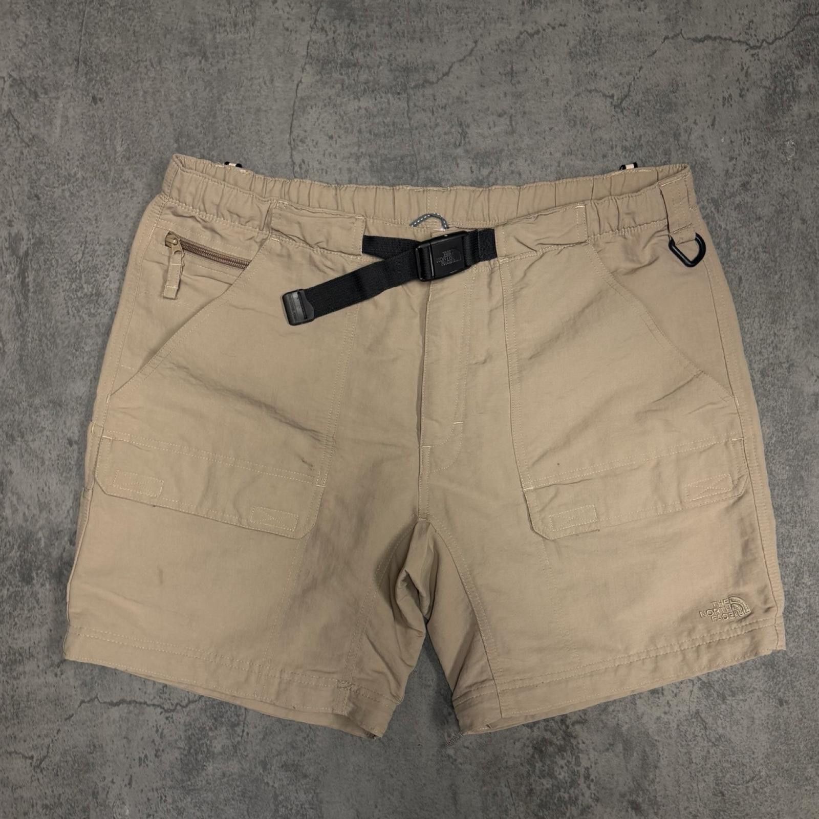 The North Face The North Face Utility Hiking Shorts -- L -- Size US L / EU 52-54 / 3 - 1 Thumbnail