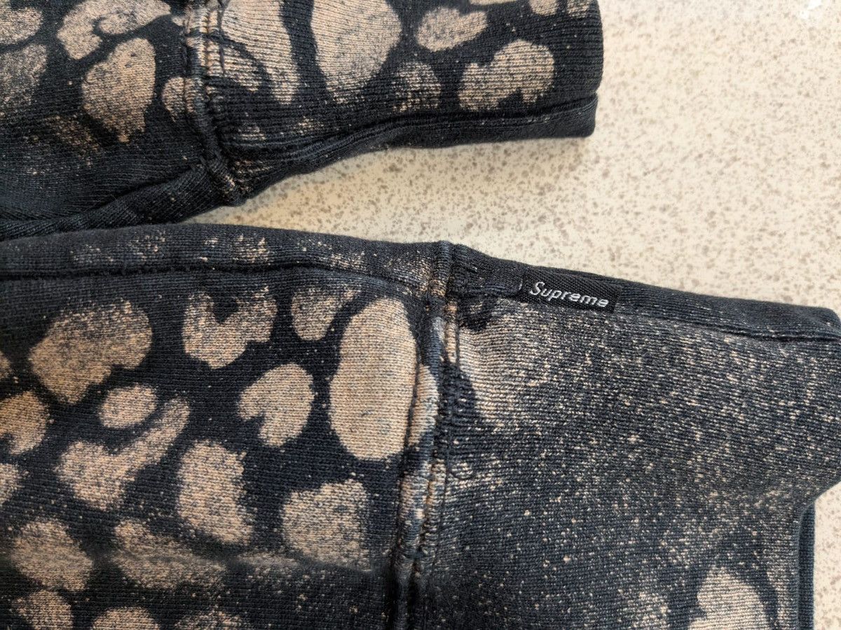Supreme Supreme Bleached Leopard Hooded Size US M / EU 48-50 / 2 - 4 Thumbnail