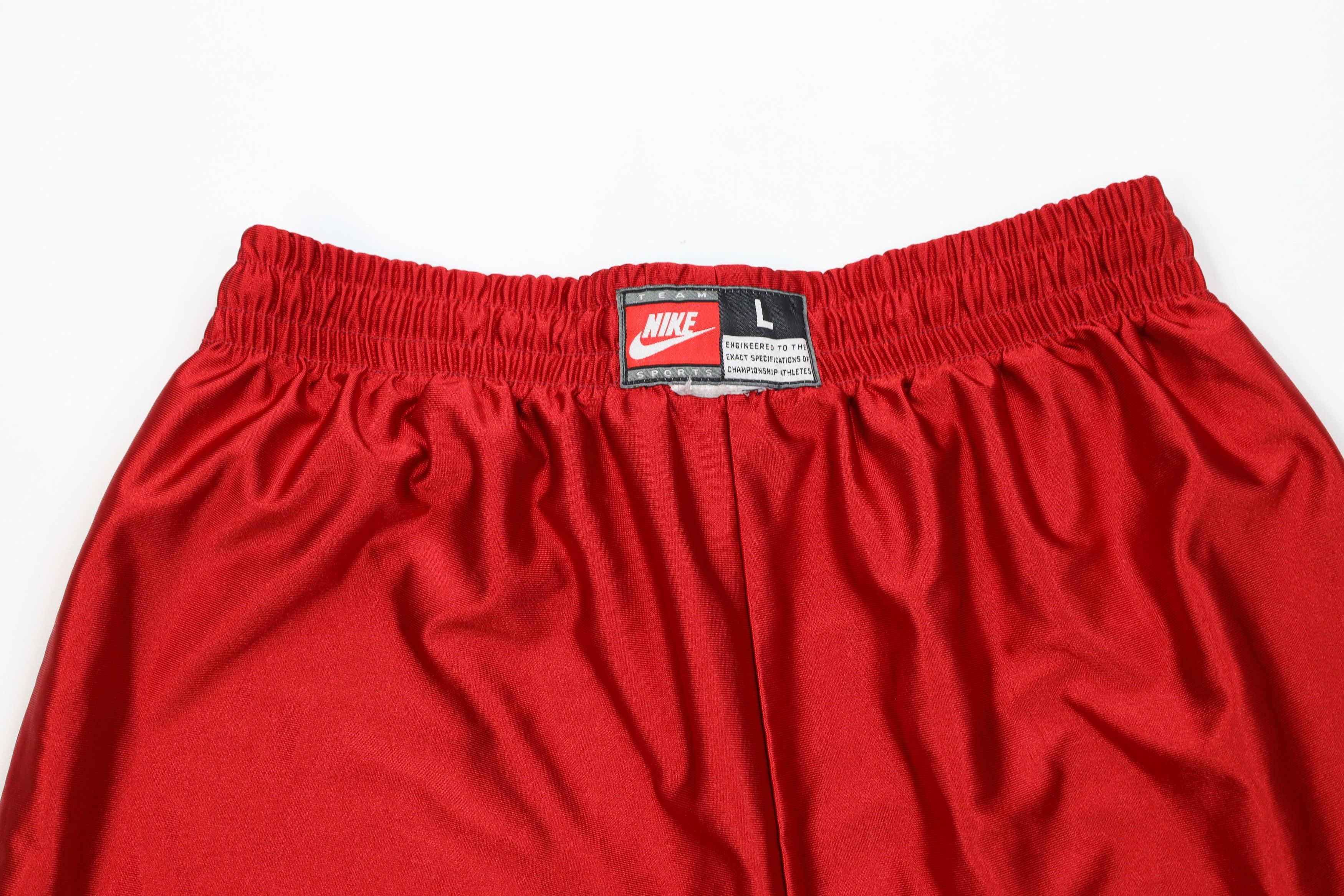 Nike Vintage 90s Y2K Nike Mini Swoosh Reversible Shorts Blue Red Size US 34 / EU 50 - 7 Thumbnail
