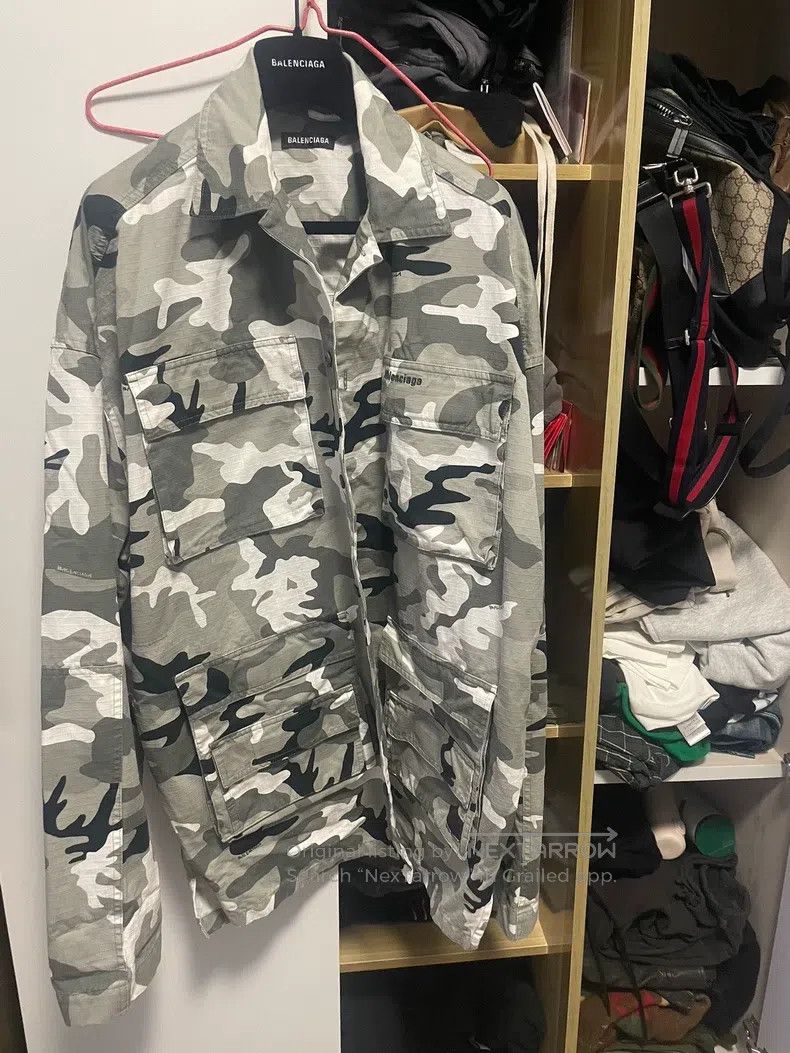 Balenciaga Balenciaga size 37 Camouflage Jacket Size US S / EU 44-46 / 1 - 1 Thumbnail