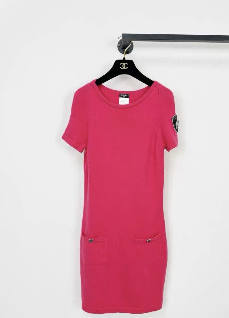 Chanel Chanel cashmere dress Size M / US 6-8 / IT 42-44 - 1 Thumbnail