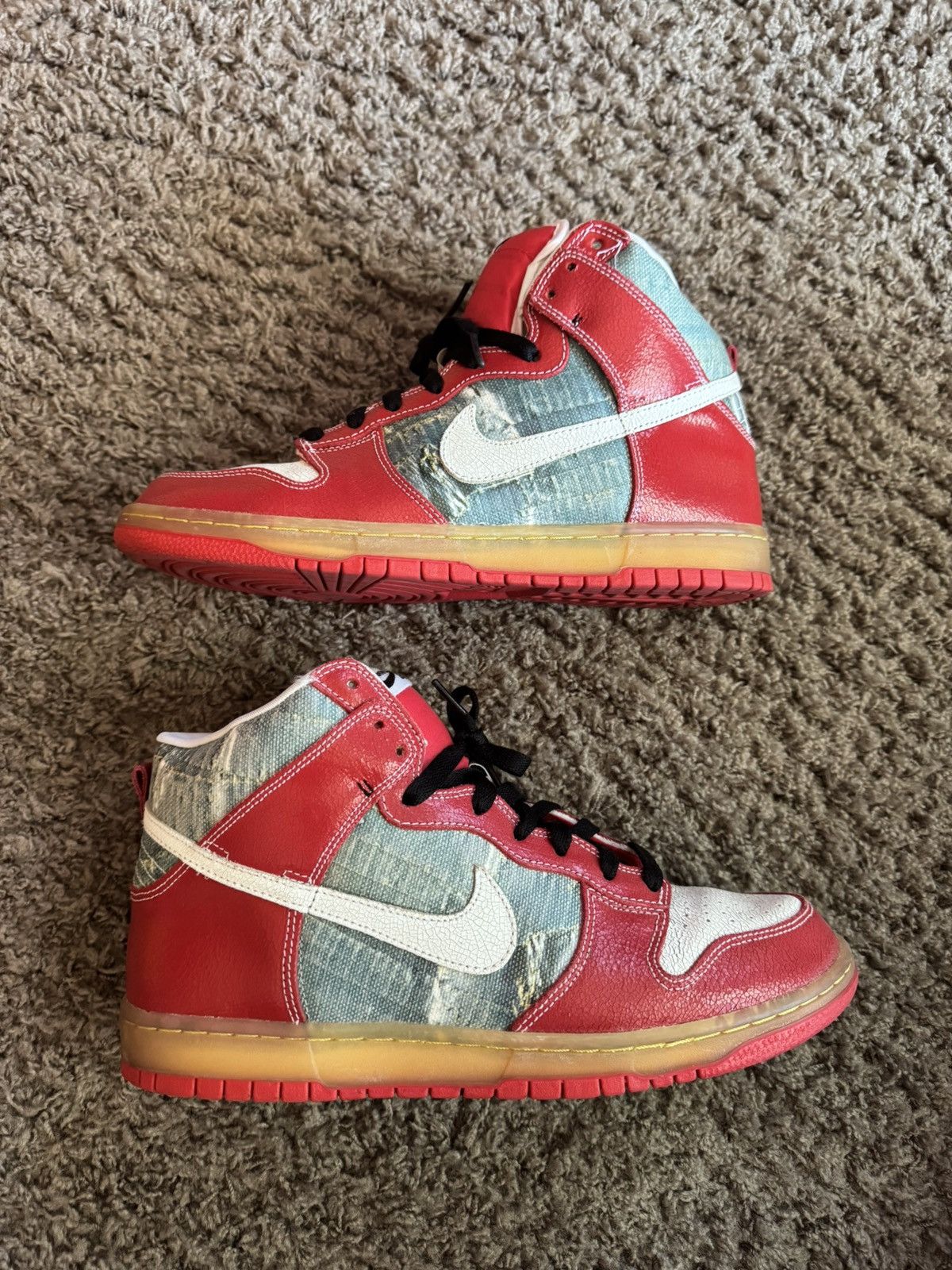 Nike Nike SB Dunk High Shoe Goo Size US 10.5 / EU 43-44 - 2 Thumbnail