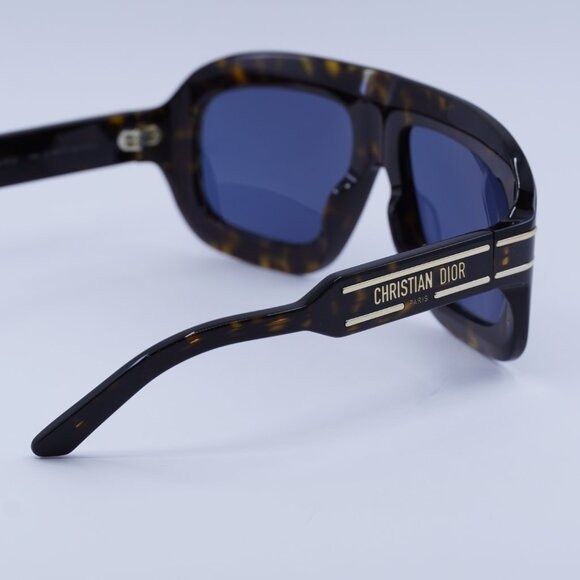 Dior 🕶️ New Dior DIORSIGNATURE M1U 20B0 Sunglasses Size ONE SIZE - 5 Thumbnail