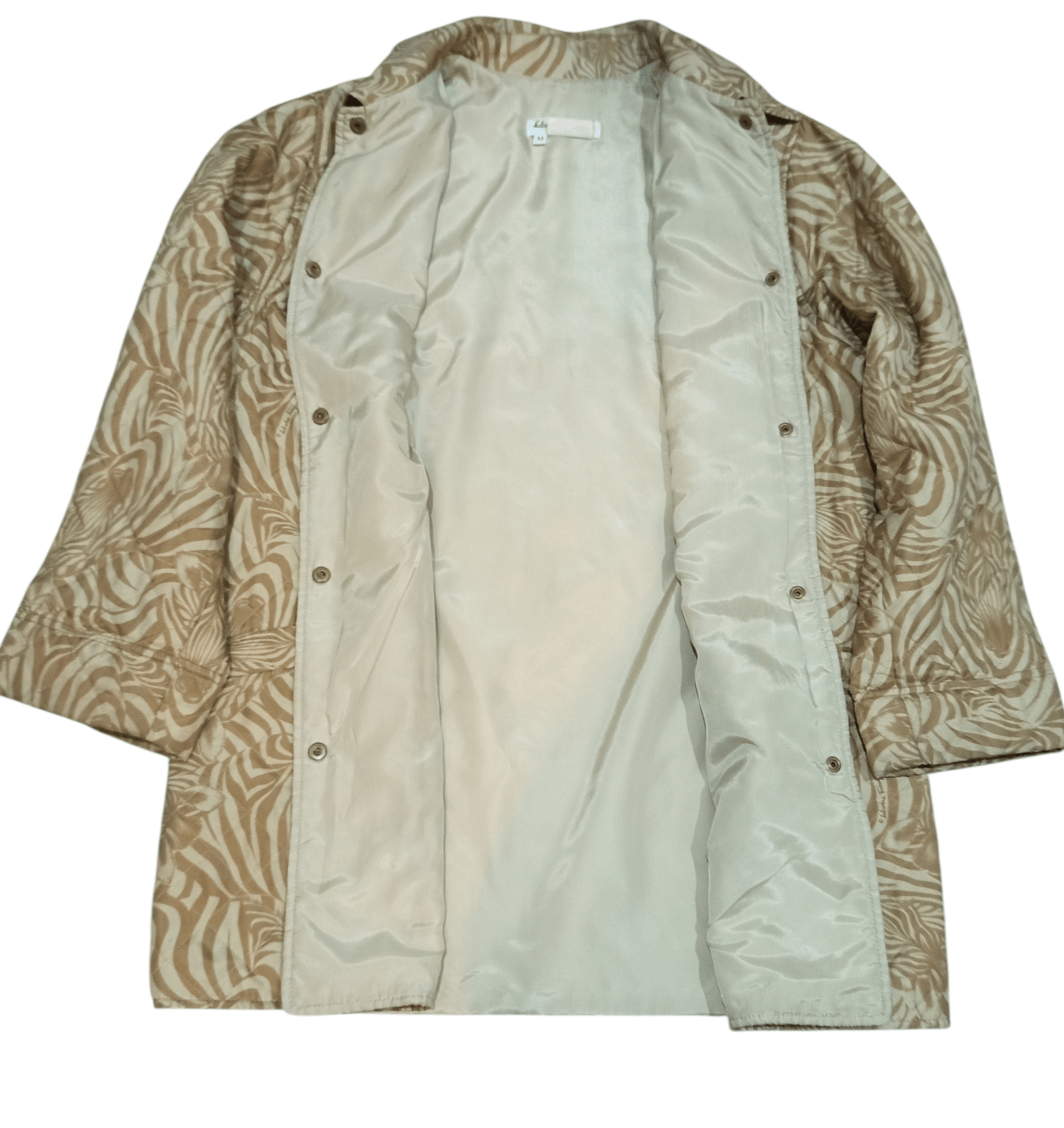 Salvatore Ferragamo Vintage Salvatore Ferragamo Quilted Animal Print Jacket Size M / US 6-8 / IT 42-44 - 7 Thumbnail