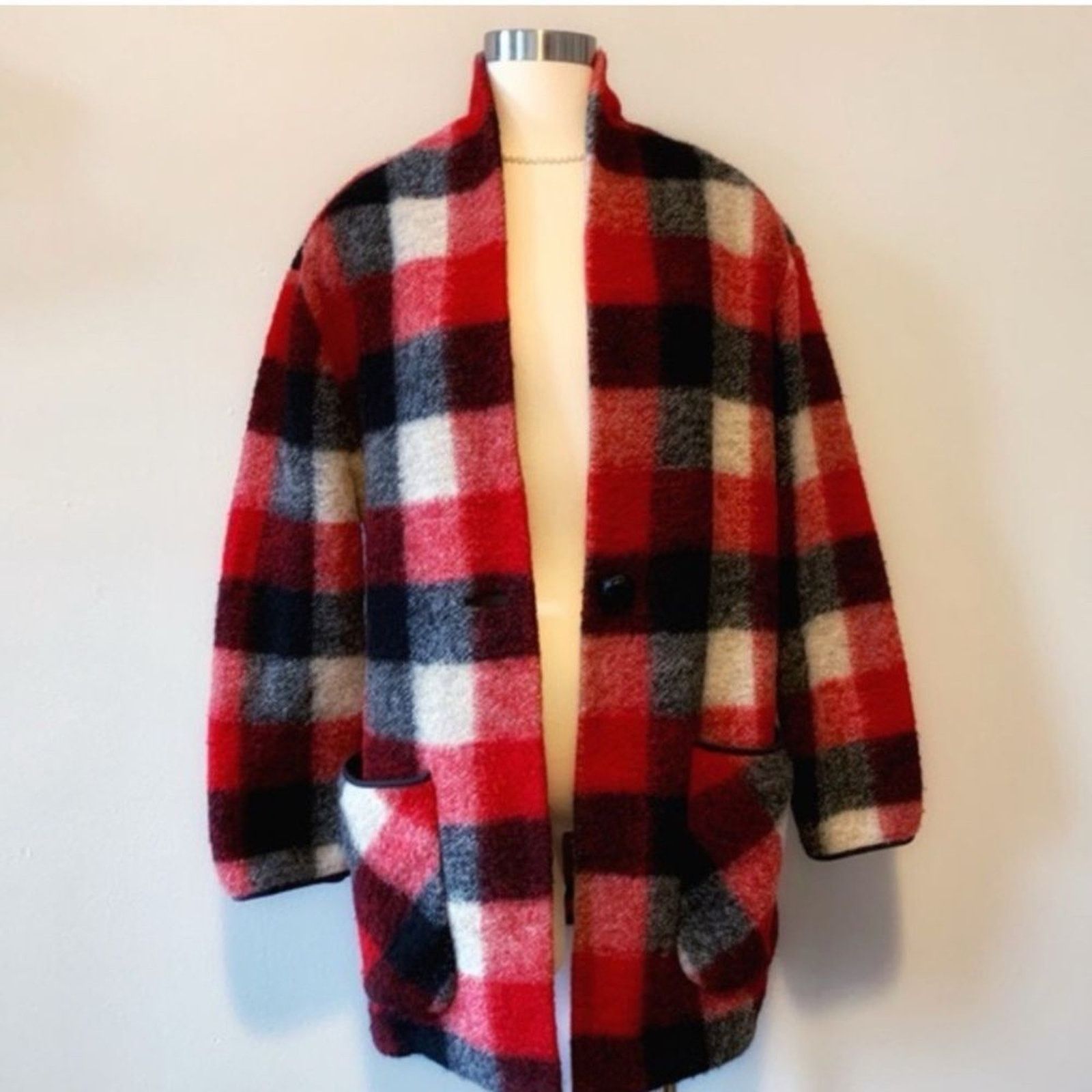 Aritzia Aritzia Wilfred Free Off Duty Sweater Jacket Plaid Size S / US 4 / IT 40 - 1 Thumbnail