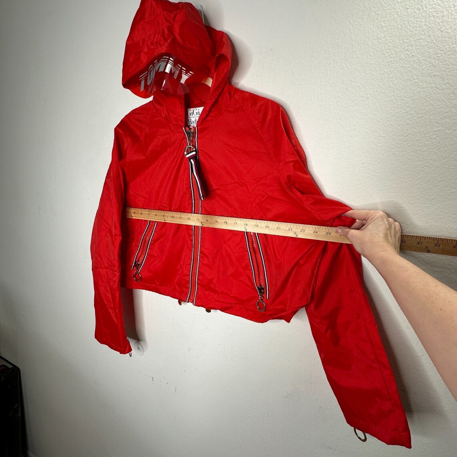 Tommy Hilfiger Tommy X Gigi Hadad Visor Red Jacket Front Zip Mesh Lining SM Size S / US 4 / IT 40 - 13 Thumbnail