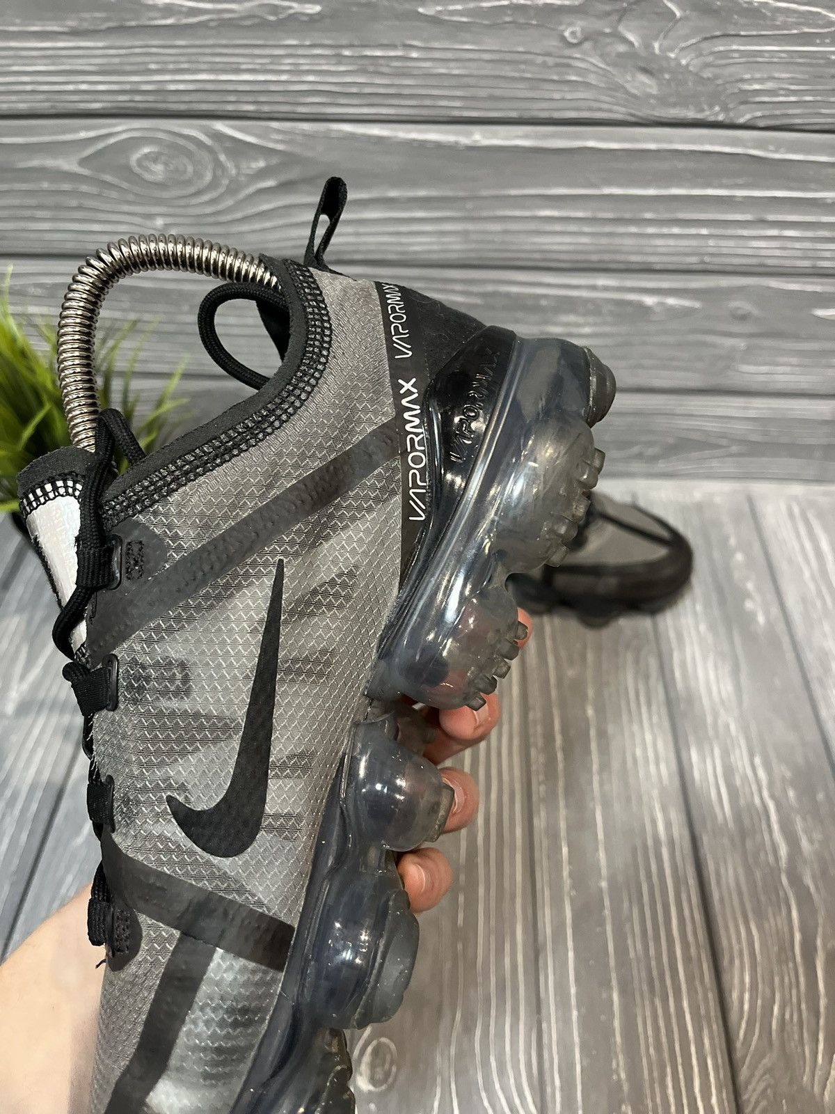Nike Women's Nike Air Vapormax sneakers 2019 gray aj2616-001 Size US 7.5 / IT 37.5 - 2 Thumbnail