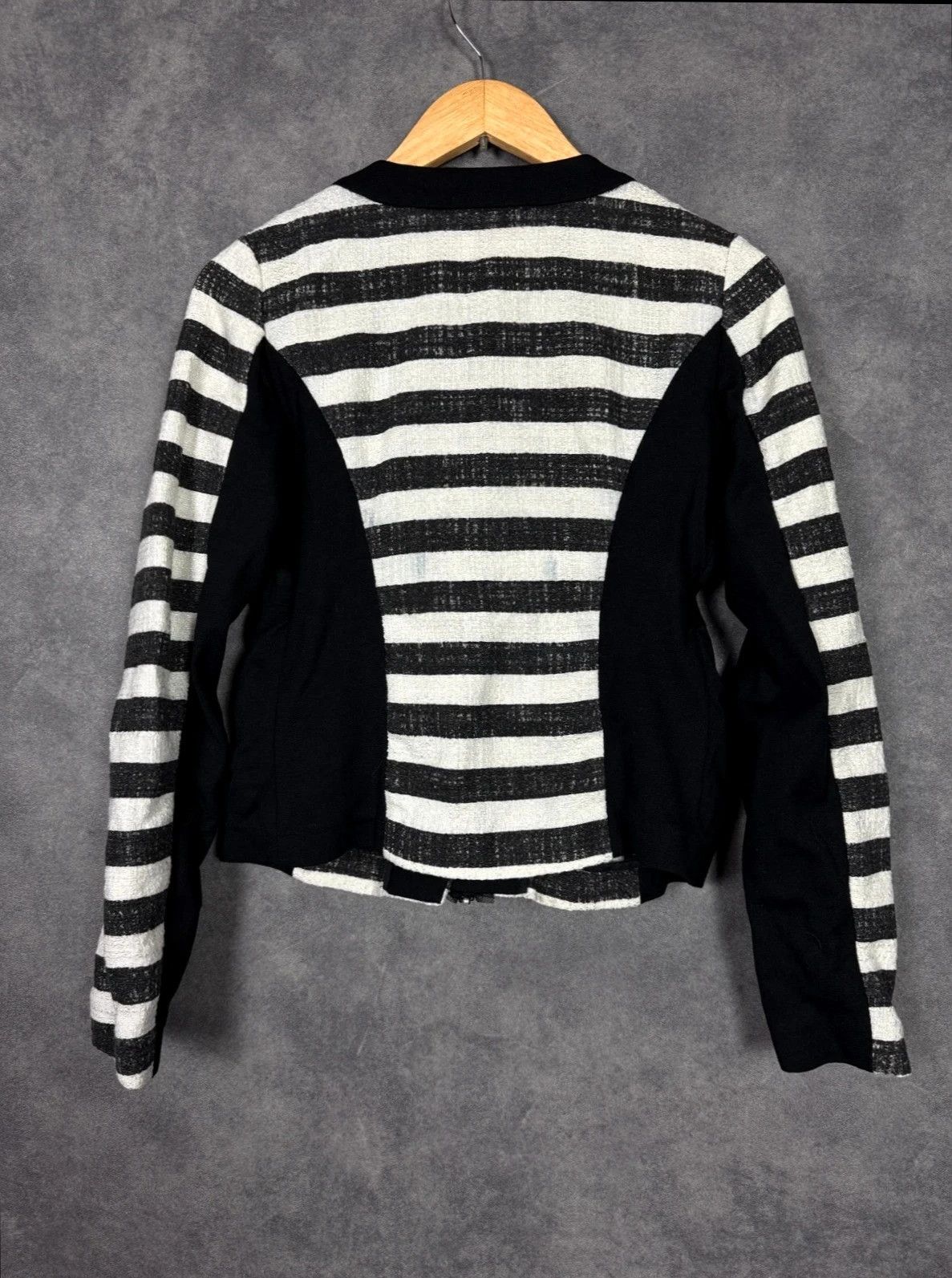 Pinko Pinko Blazer Striped Black White Lace Pearl Italy Size M / US 6-8 / IT 42-44 - 8 Thumbnail