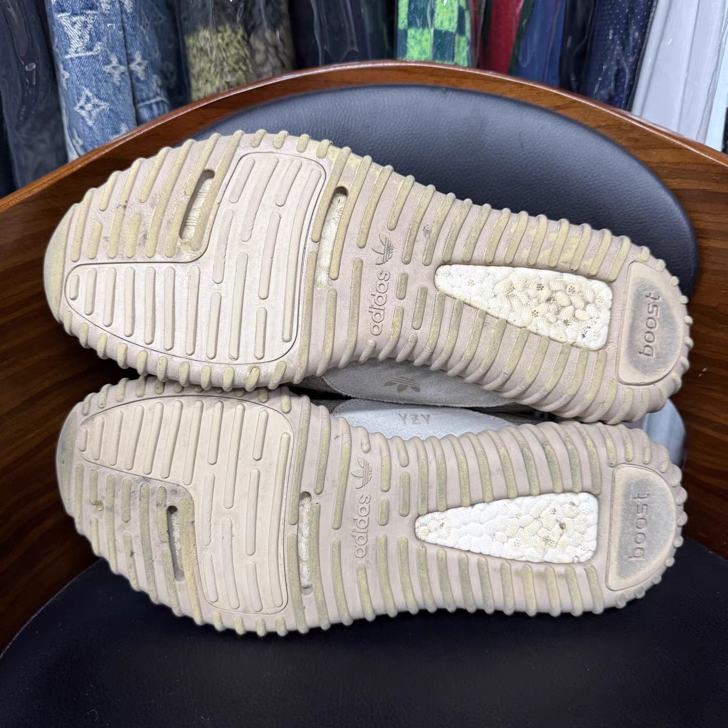 Adidas adidas Yeezy 350 Boost V2 Desert Sage K15 Size US 11 / EU 44 - 8 Thumbnail