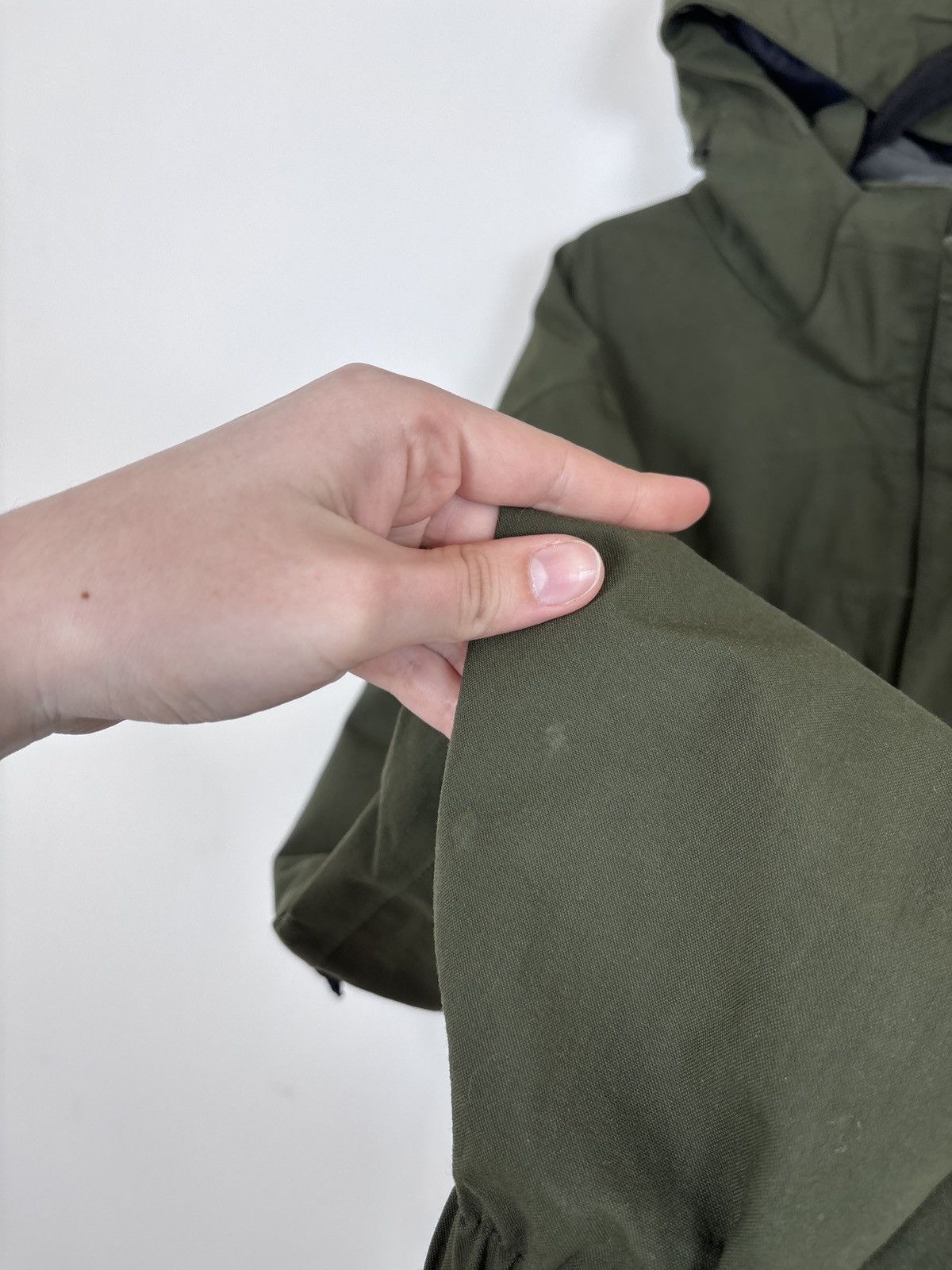 The North Face The North Face Men’s HyVent Khaki Green Hooded Jacket Size US XL / EU 56 / 4 - 15 Thumbnail