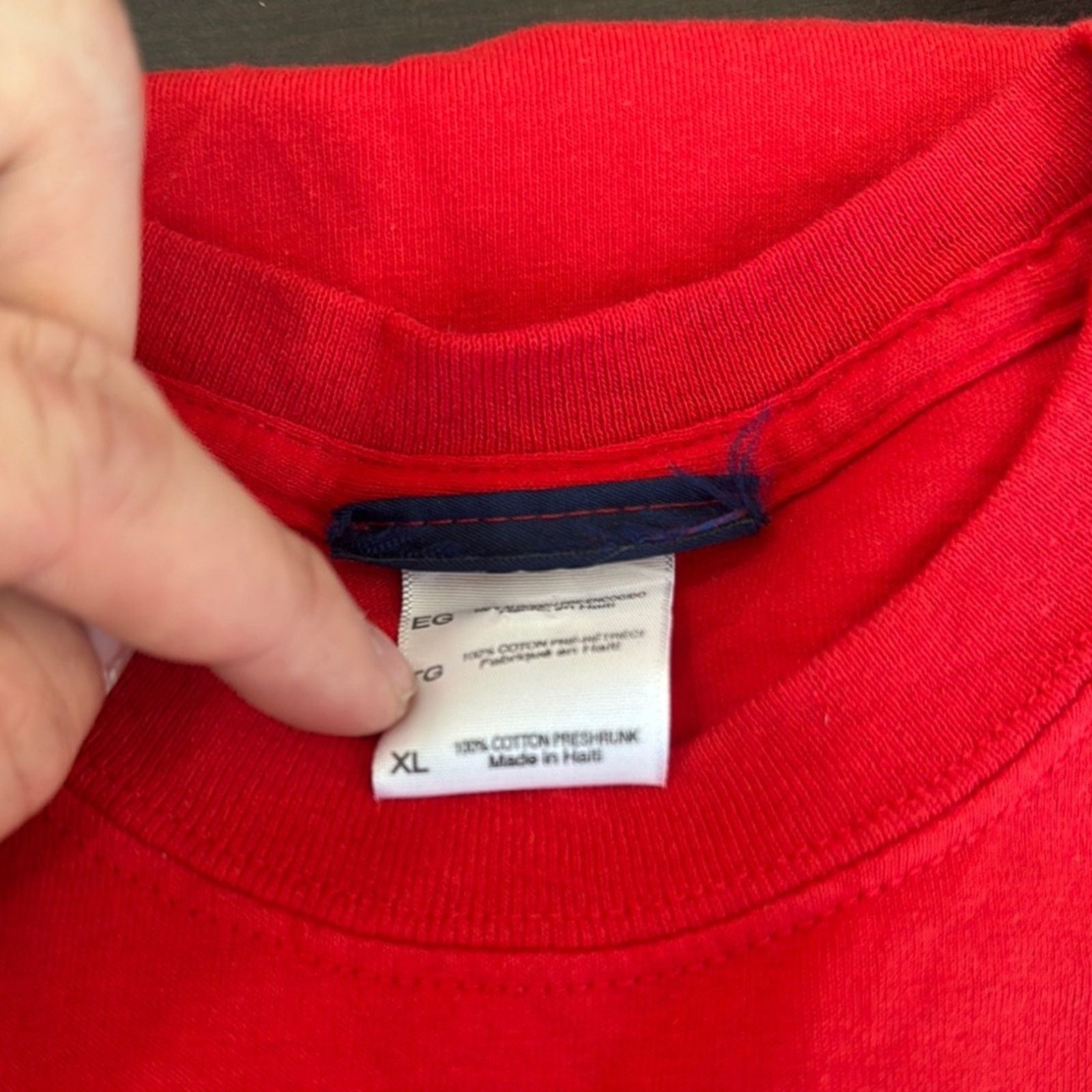Gildan × Vintage American Vintage Red Short Sleeve Tee Classic Car Graphic Size US XL / EU 56 / 4 - 4 Thumbnail