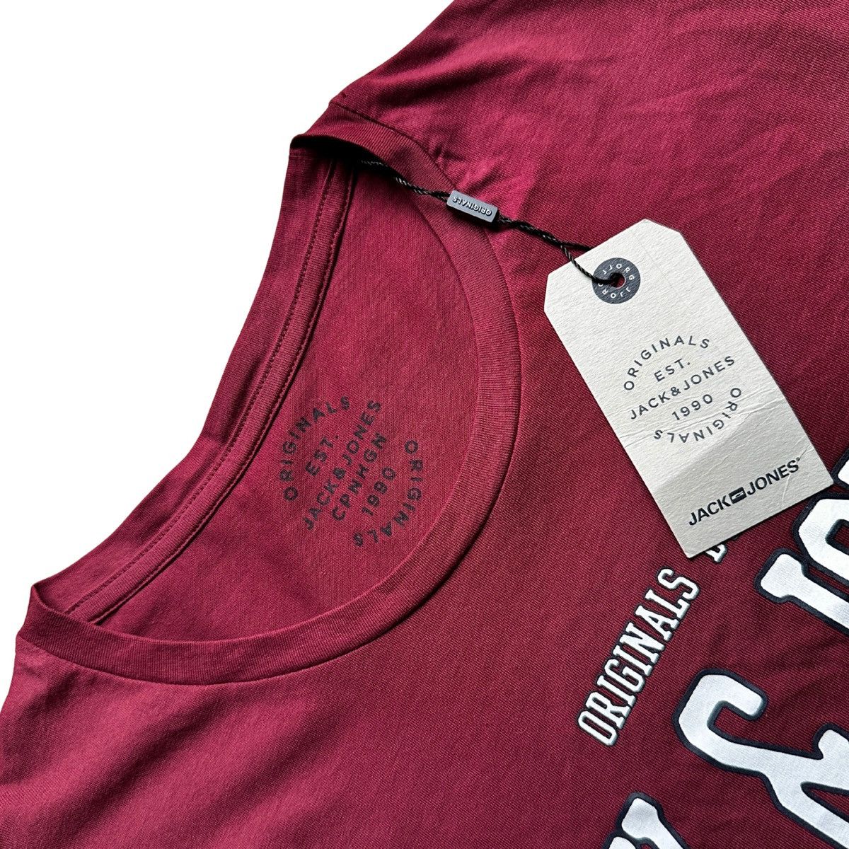 Jack & Jones Men's T-Shirt Burgundy Red Originals Graphic LogoTee XL Size US XL / EU 56 / 4 - 3 Thumbnail