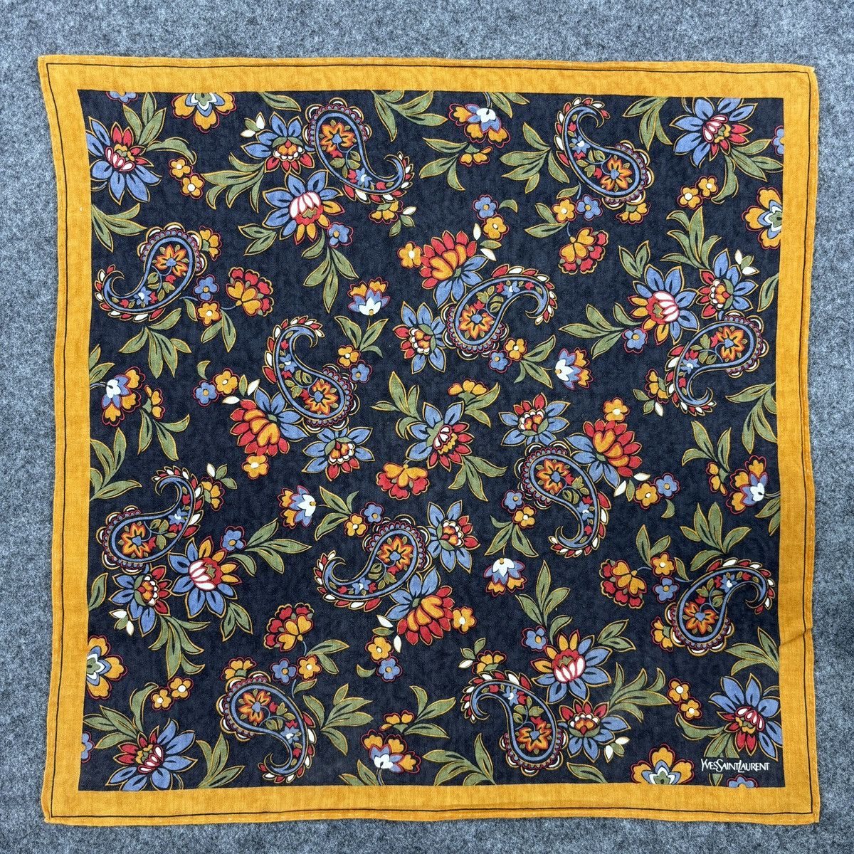 Vintage × Yves Saint Laurent YSL Handkerchief # E055 # Bandana # Neckerchief Size ONE SIZE - 3 Thumbnail