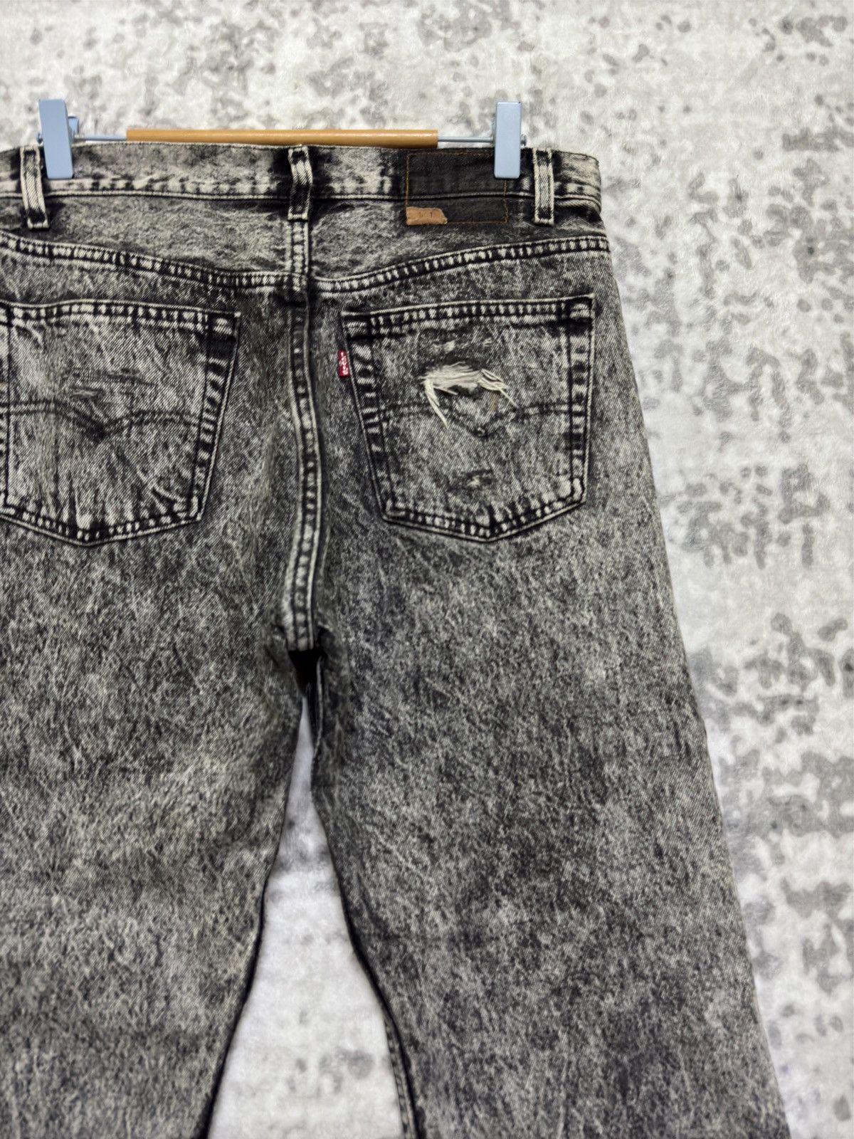 Levi's Vintage Clothing Vintage Levi’s 501 Grey Acid Wash Distressed Jeans Raw Hem Size US 31 - 11 Thumbnail